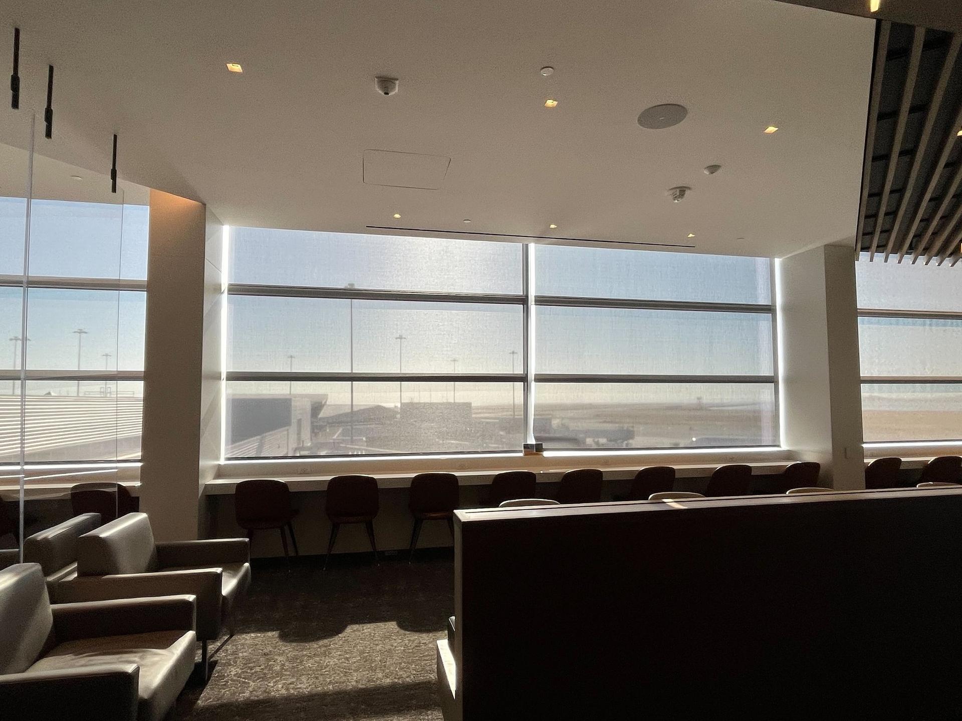 Air Canada Maple Leaf Lounge image 4 of 51