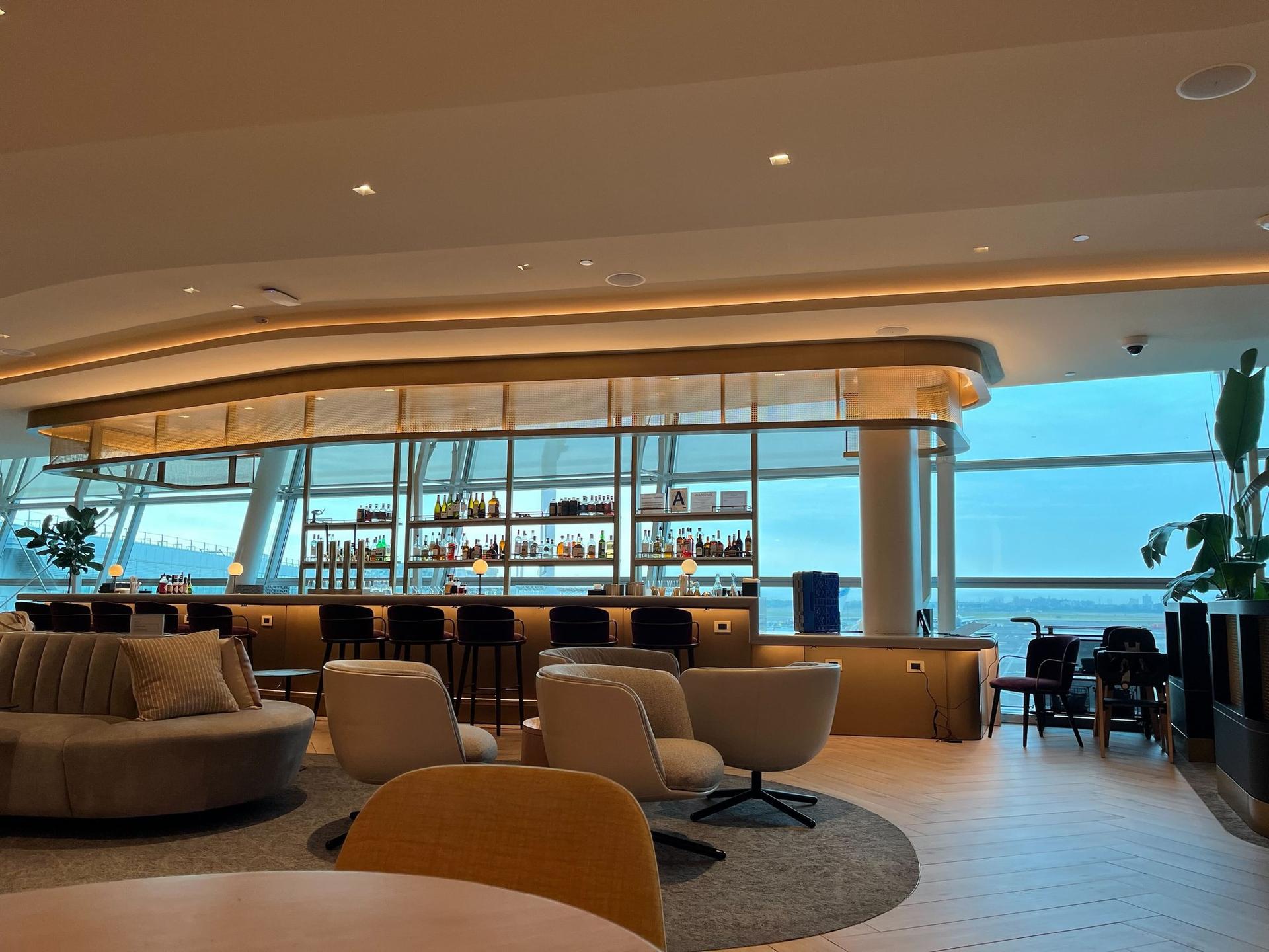 Chase Sapphire Lounge by The Club with Etihad Airways image 17 of 34