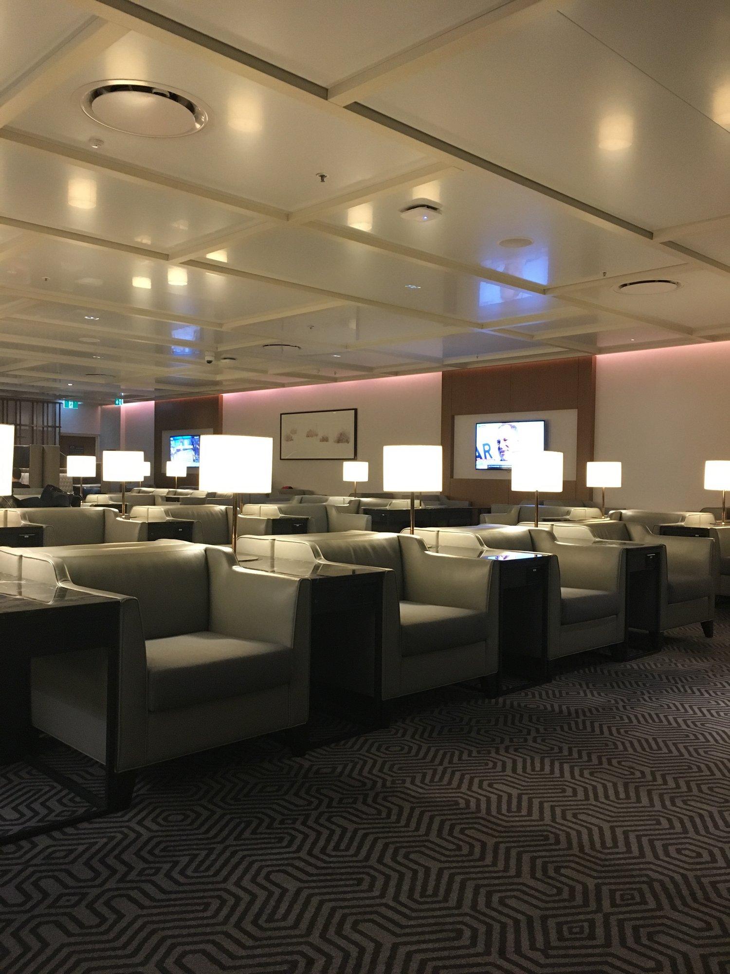 Singapore Airlines SilverKris Business Class Lounge image 20 of 20