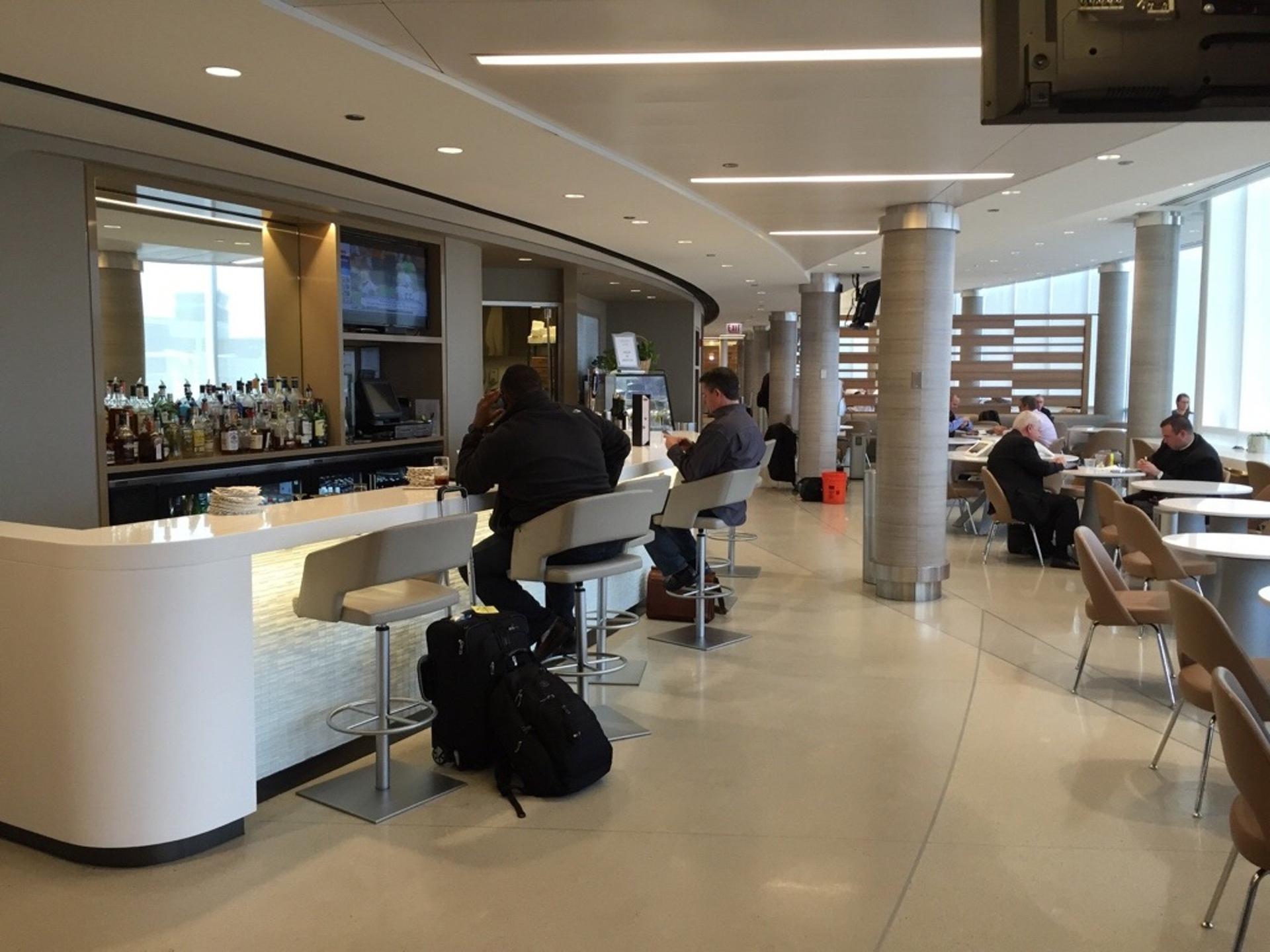 American Airlines Admirals Club image 50 of 50