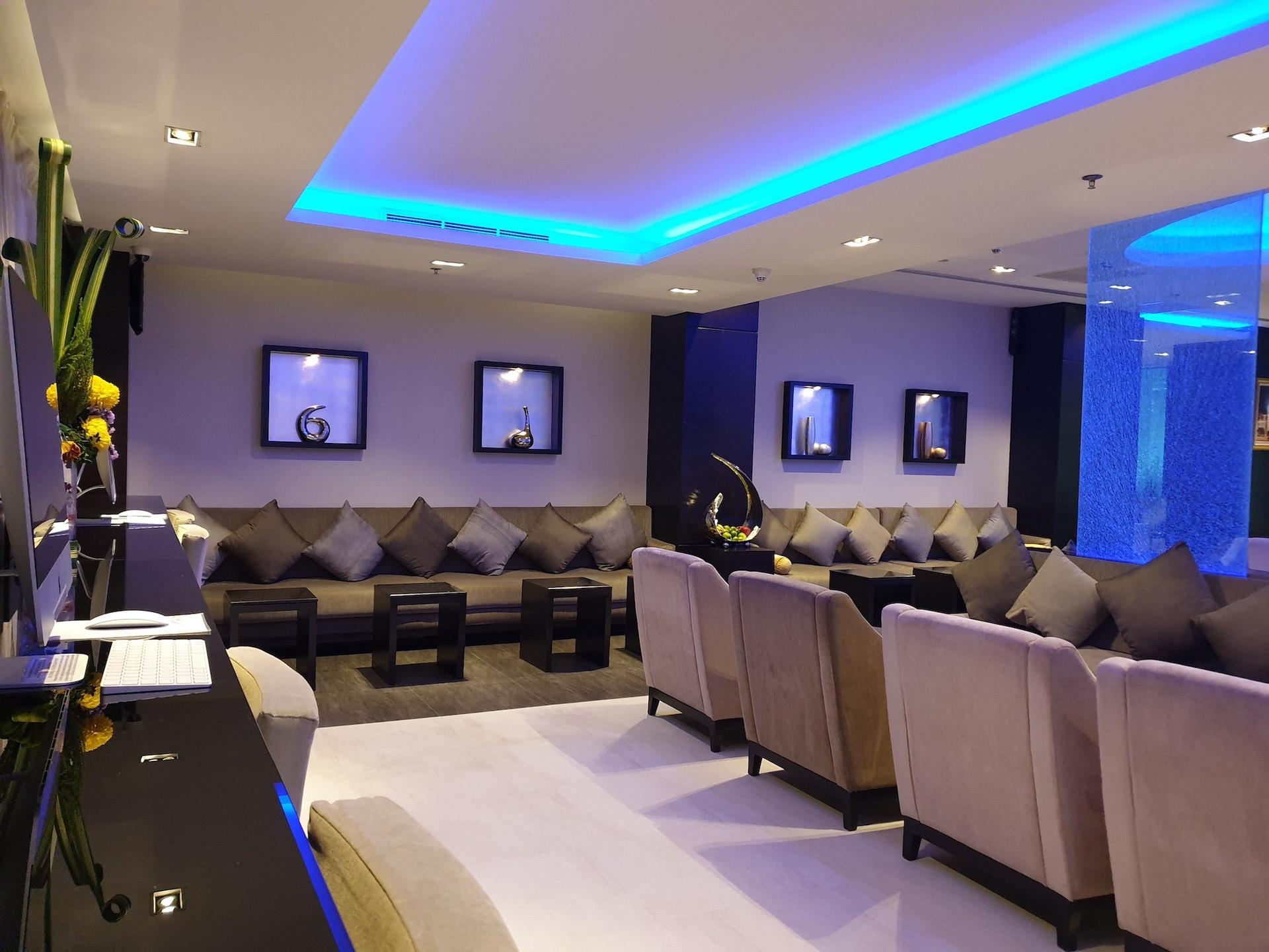 Oman Air First and Business Class Lounge image 49 of 50