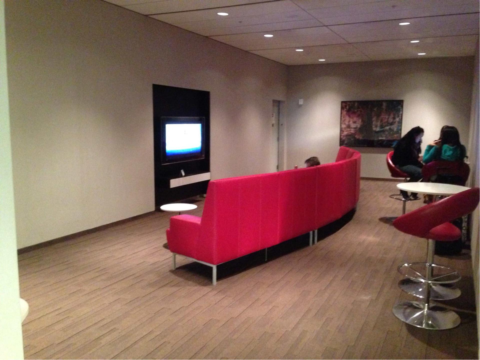 Air Canada Maple Leaf Lounge image 10 of 30