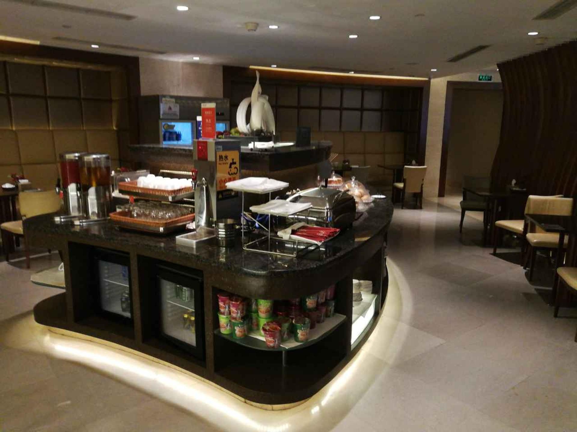 Air China Domestic First & Business Class Lounge image 4 of 5