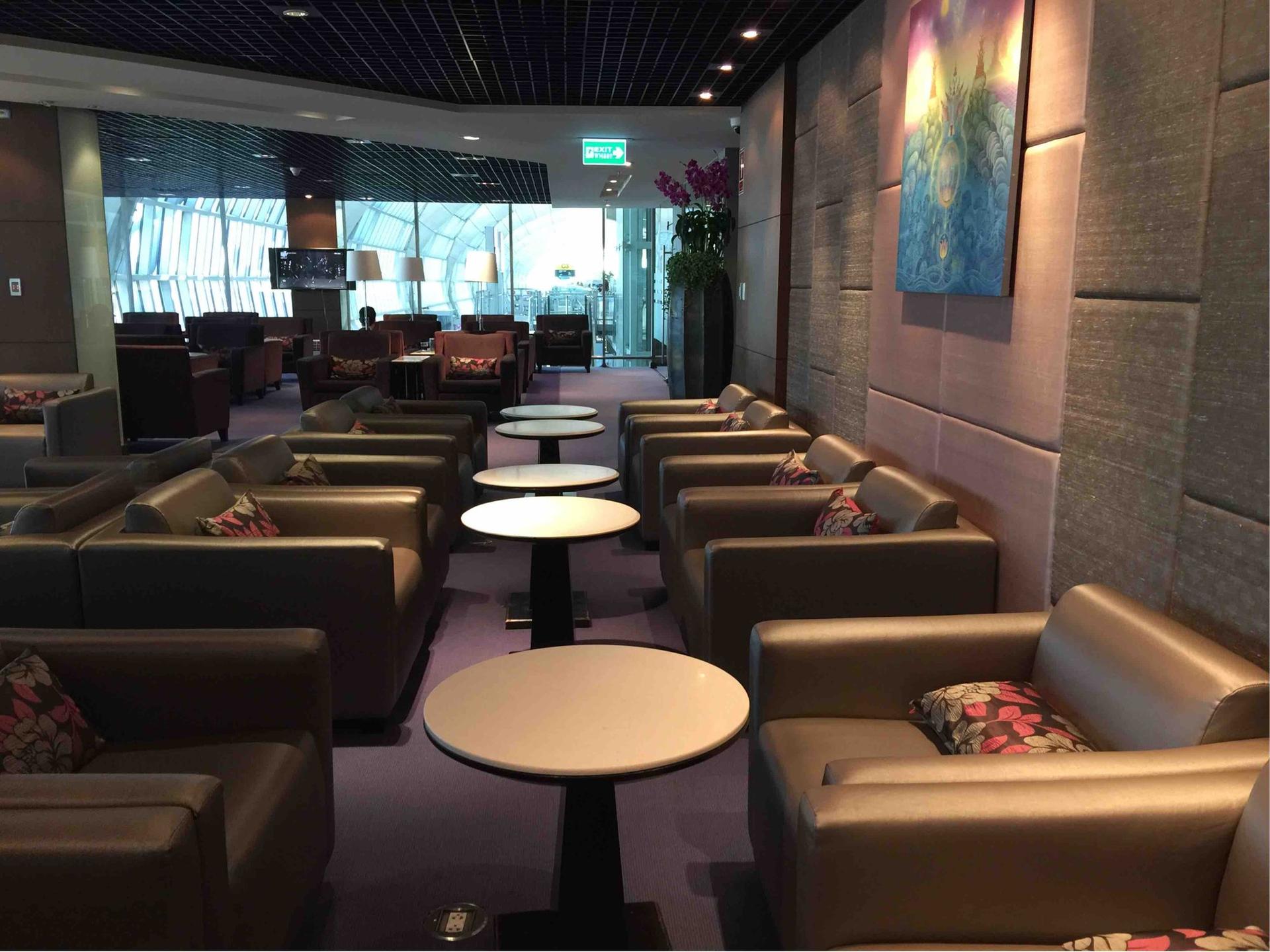 Thai Airways Royal Silk Lounge (Gate C1)  image 8 of 17