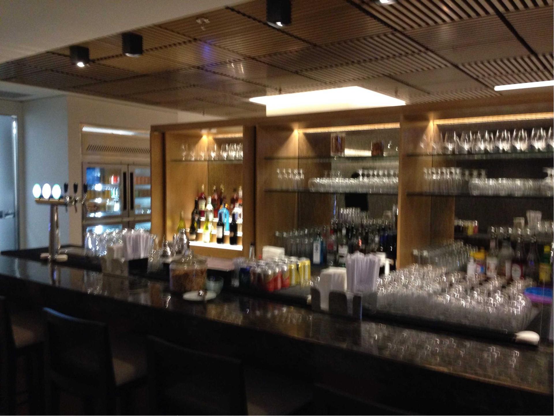 Singapore Airlines SilverKris Business Class Lounge image 67 of 68