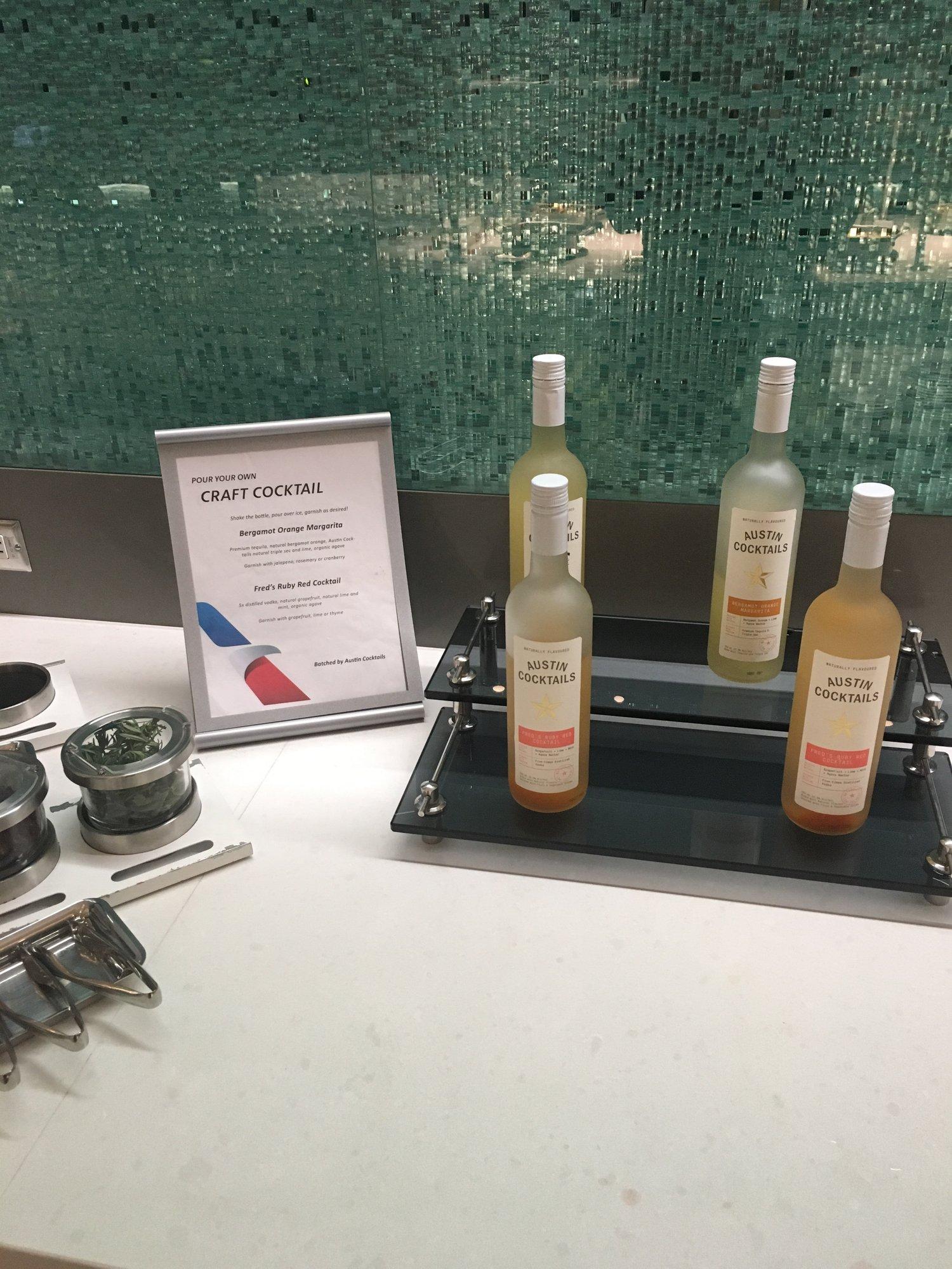 American Airlines Admirals Club image 5 of 17