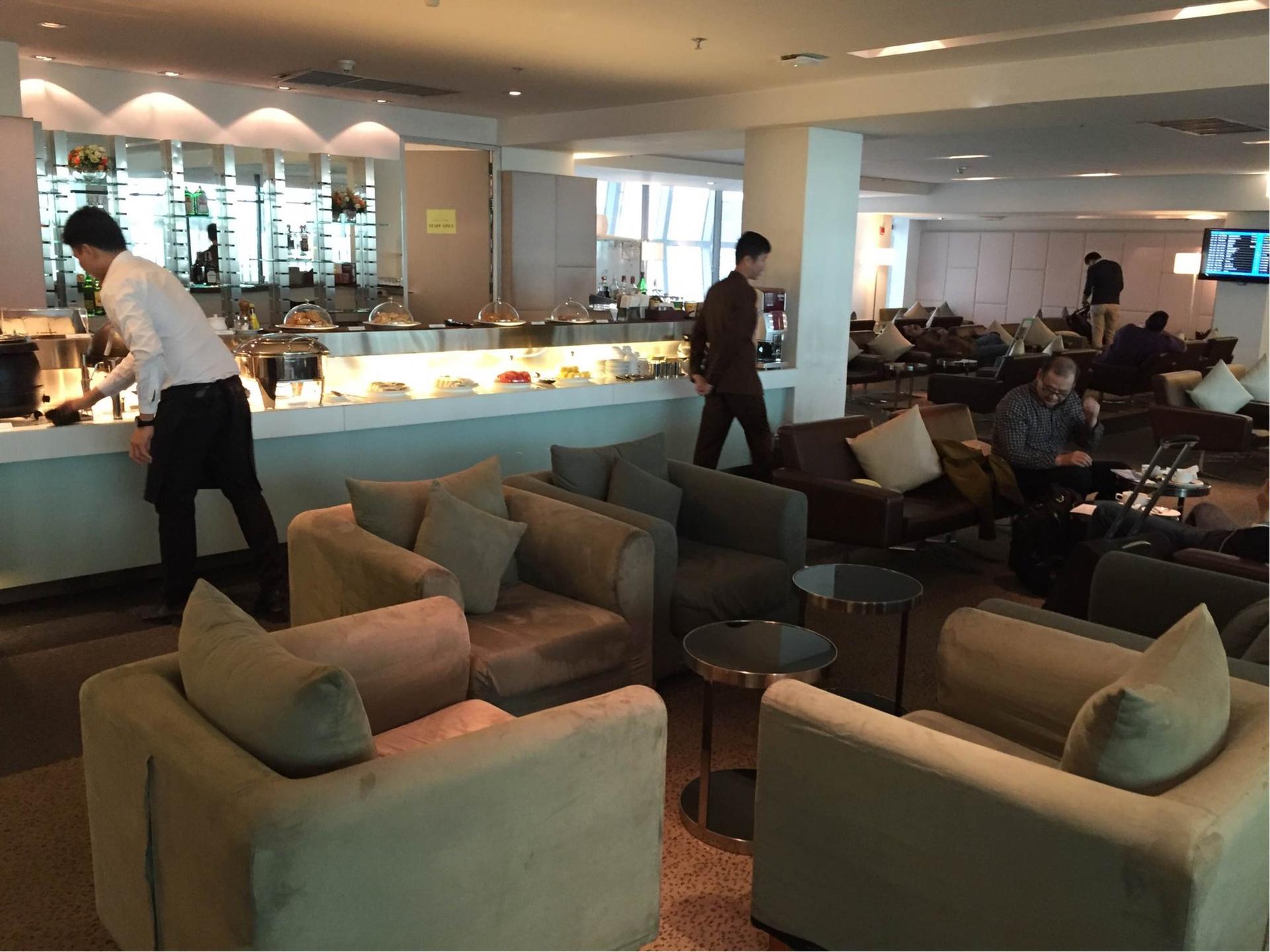 Miracle First and Business Class Lounge (A) image 17 of 28