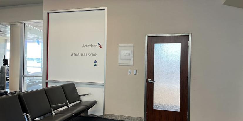 American Airlines Admirals Club image 3 of 3