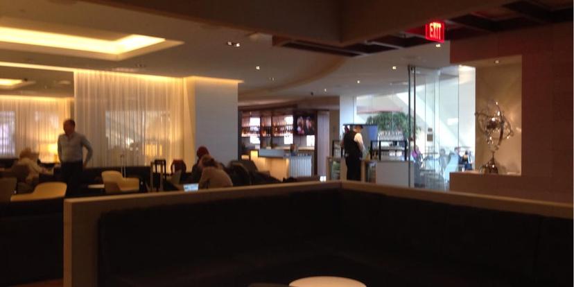 Star Alliance Business Class Lounge image 5 of 5