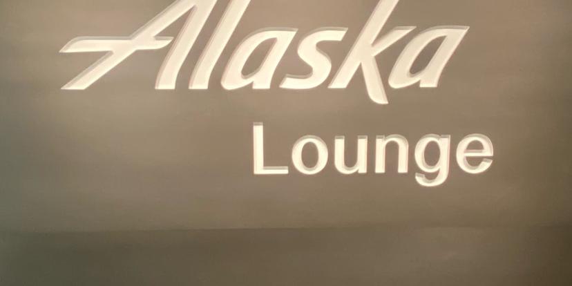 Alaska Airlines Alaska Lounge image 3 of 5