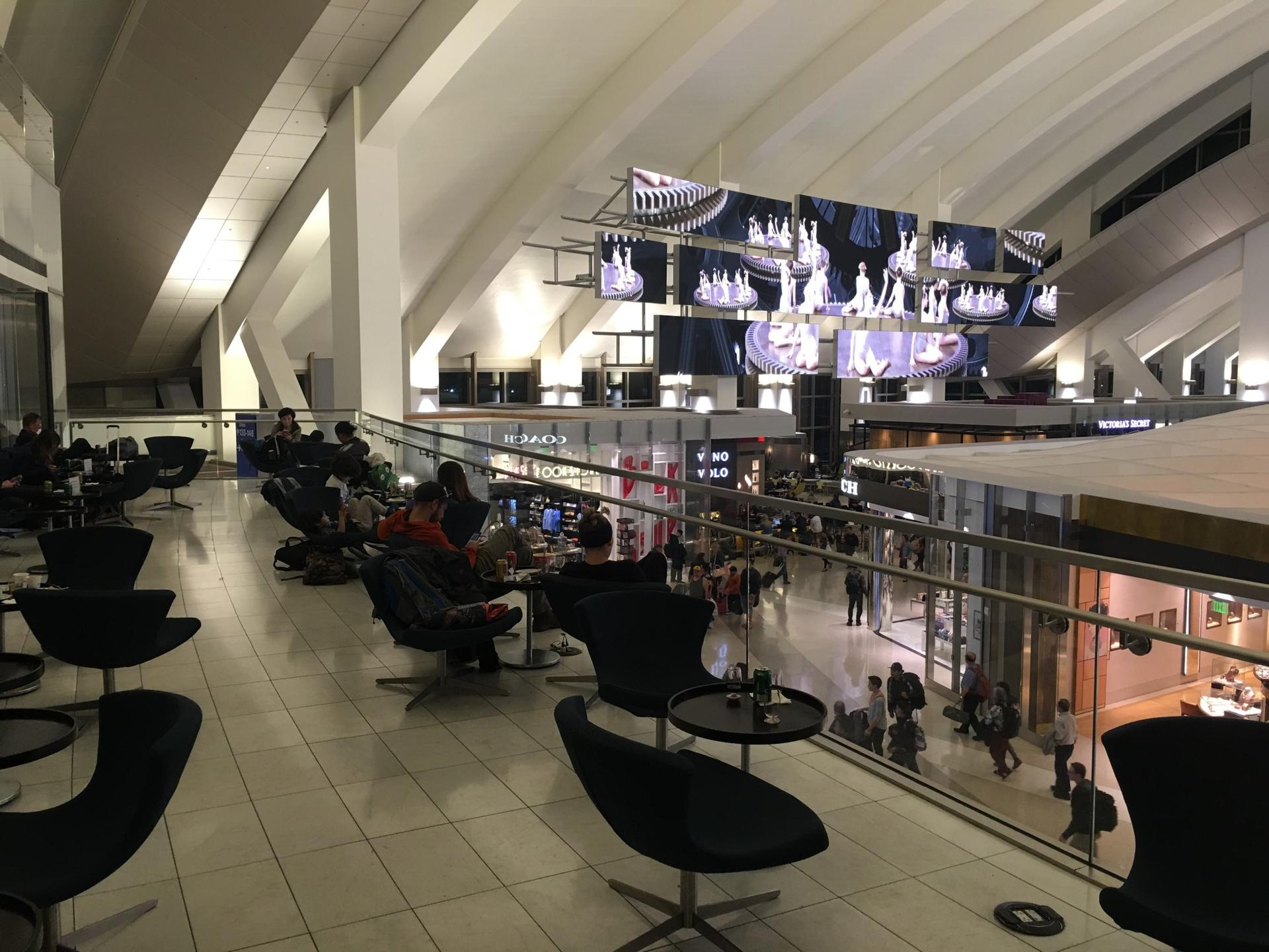 Victoria's Secret opens at Denver International Airport (and the