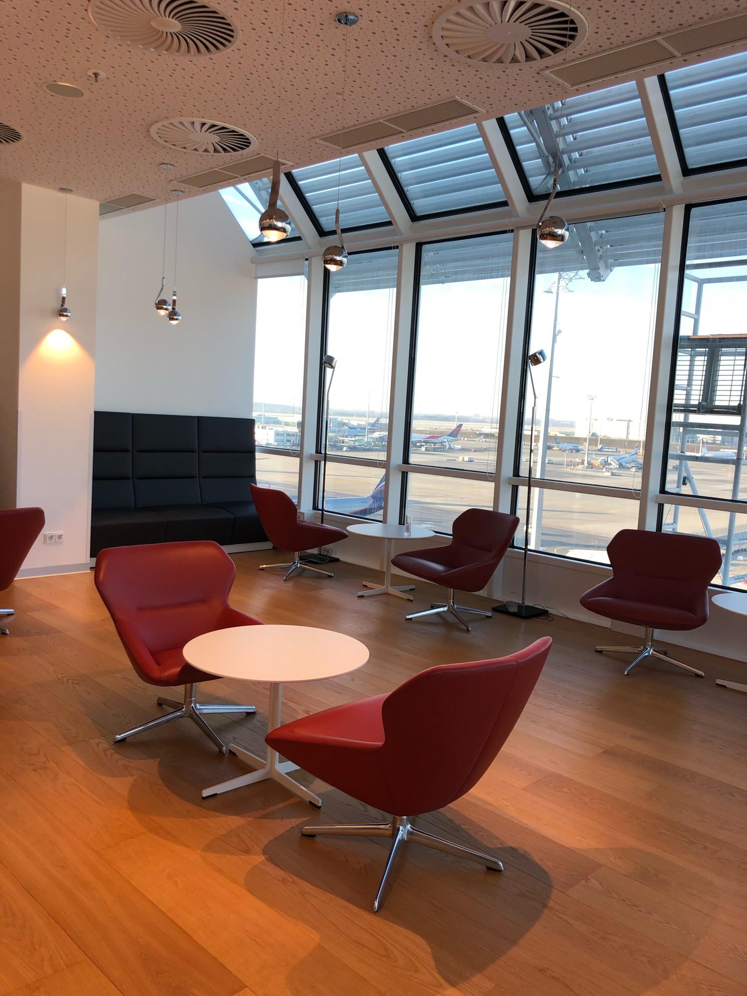 Lounge Review: Airport Lounge World, Munich (MUC)