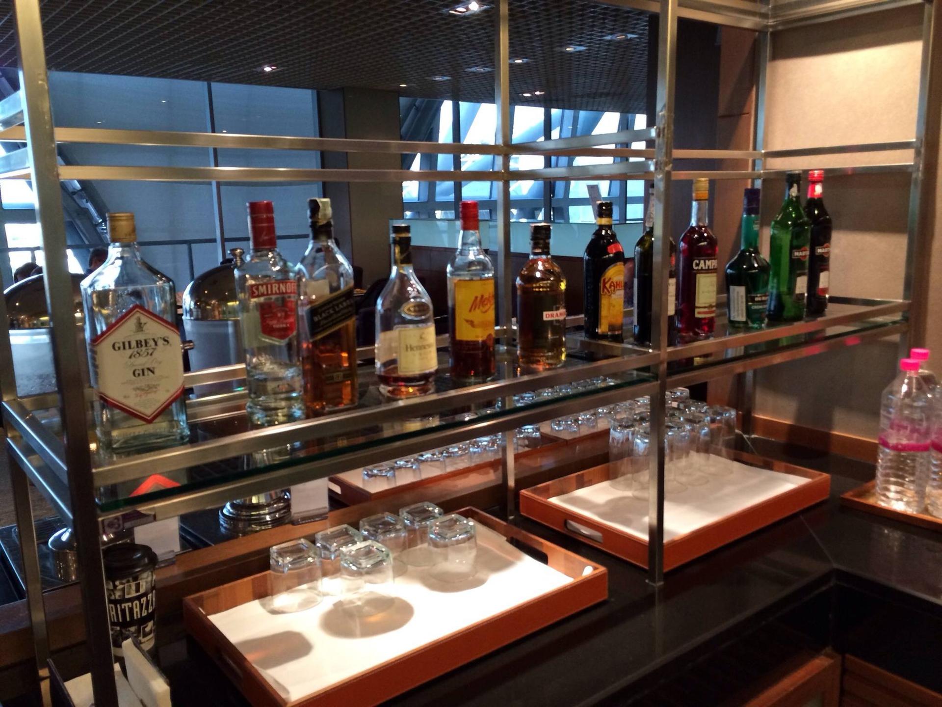 Thai Airways Royal Orchid Lounge image 12 of 15