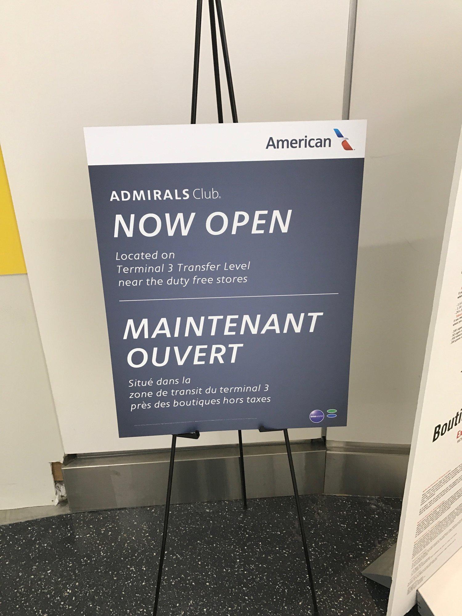 American Airlines Admirals Club image 4 of 9