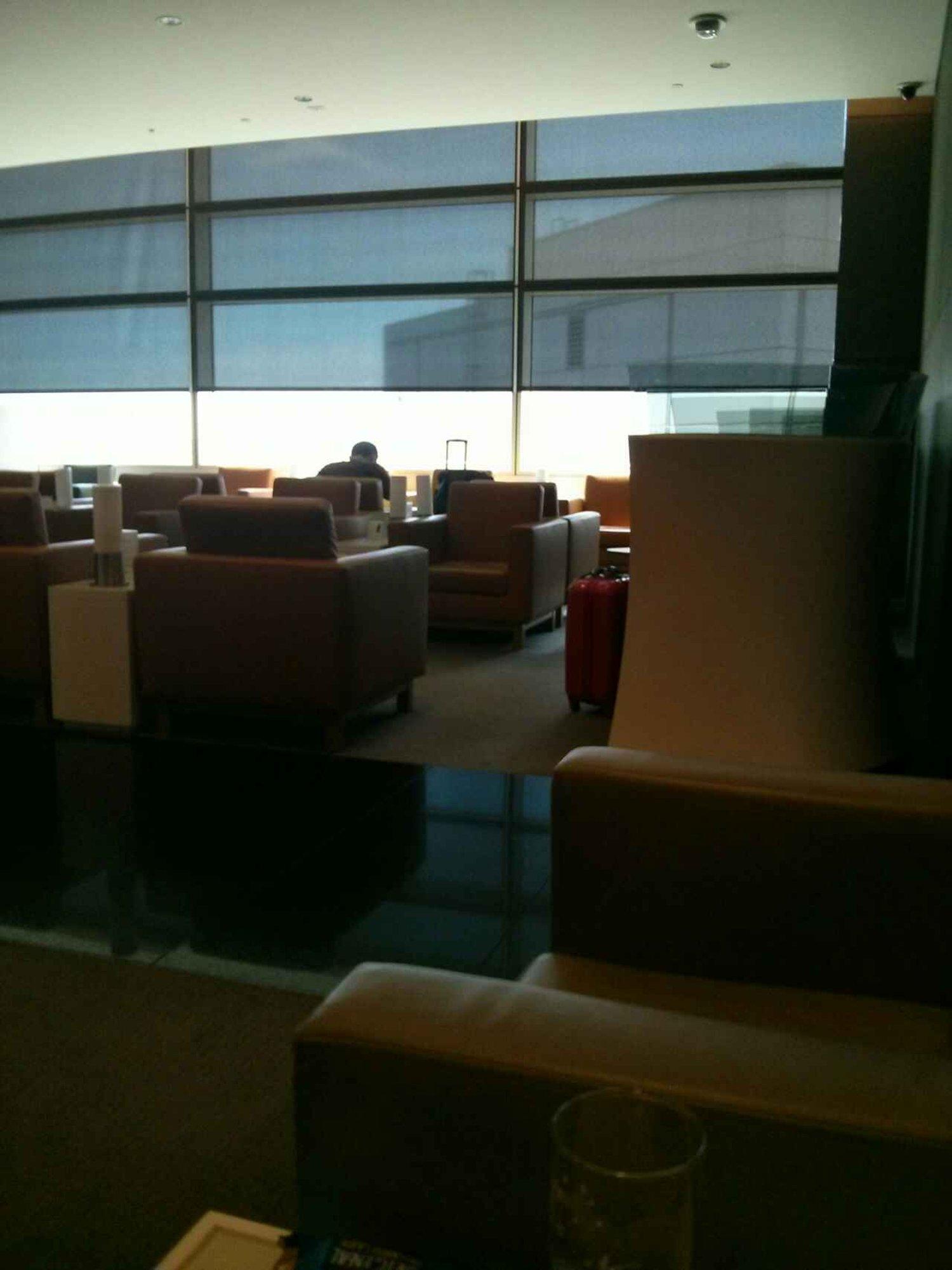 Cathay Pacific First and Business Class Lounge image 20 of 74