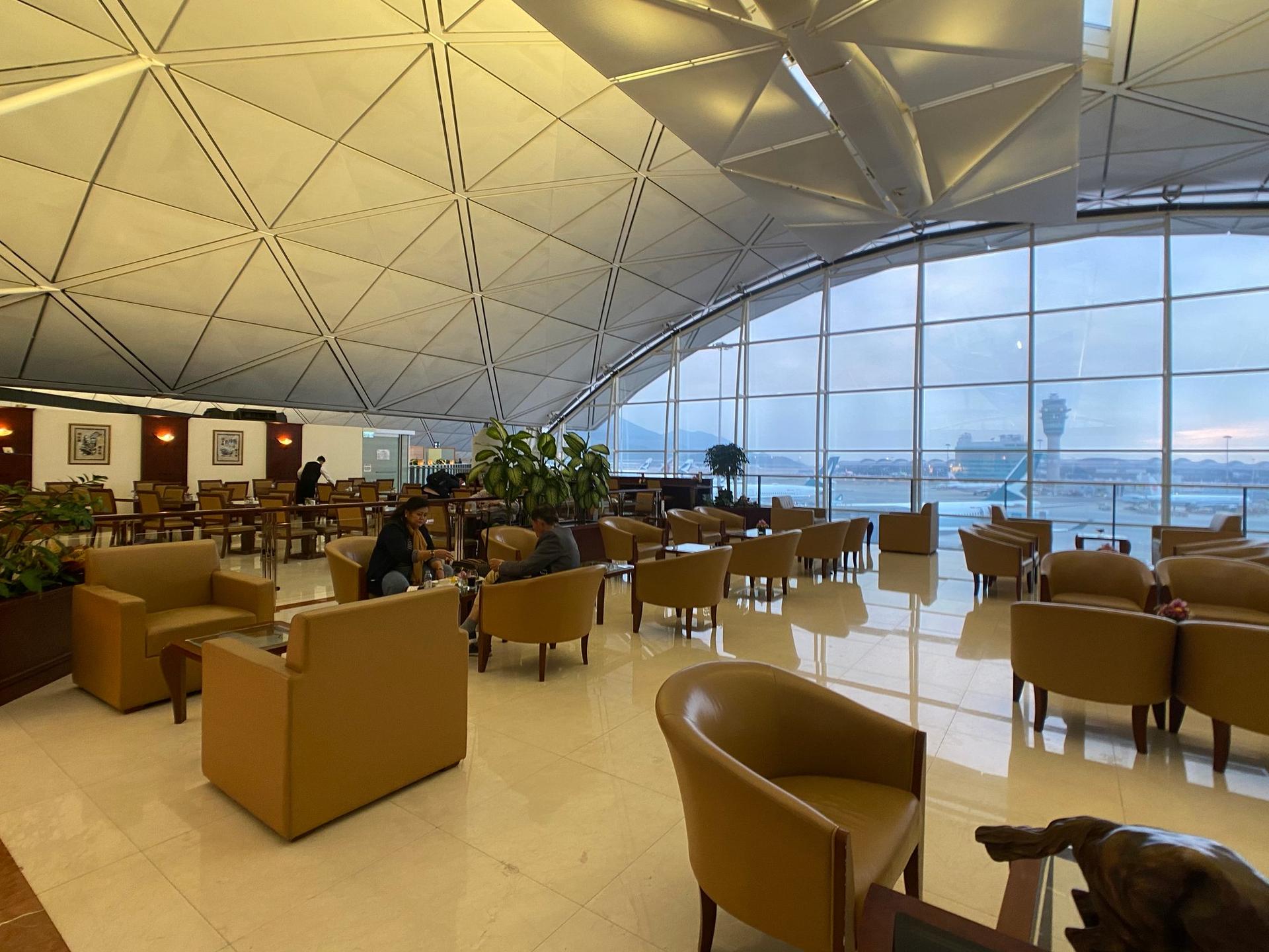 The Emirates Lounge  image 4 of 6