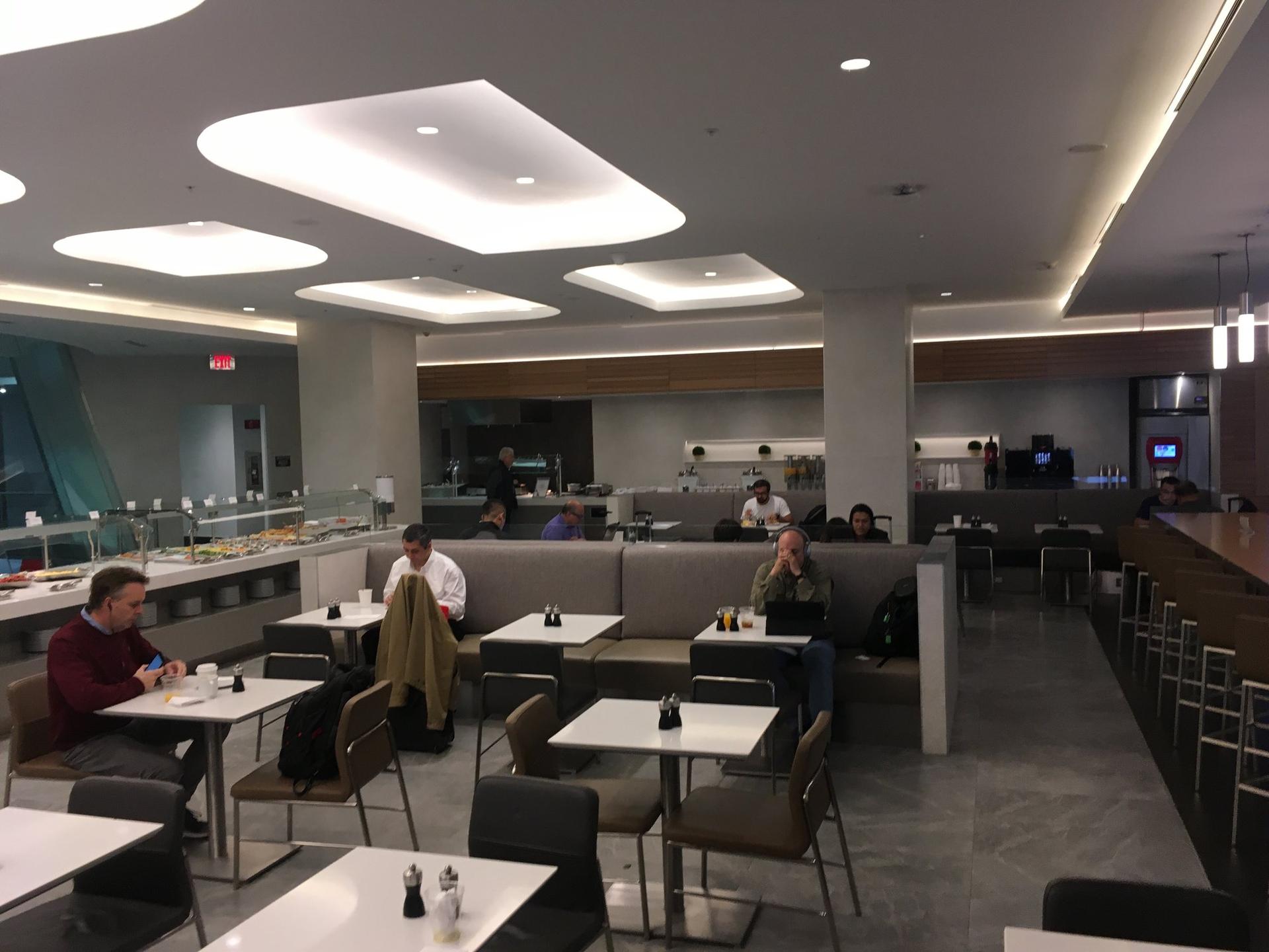American Airlines Flagship Lounge image 28 of 65