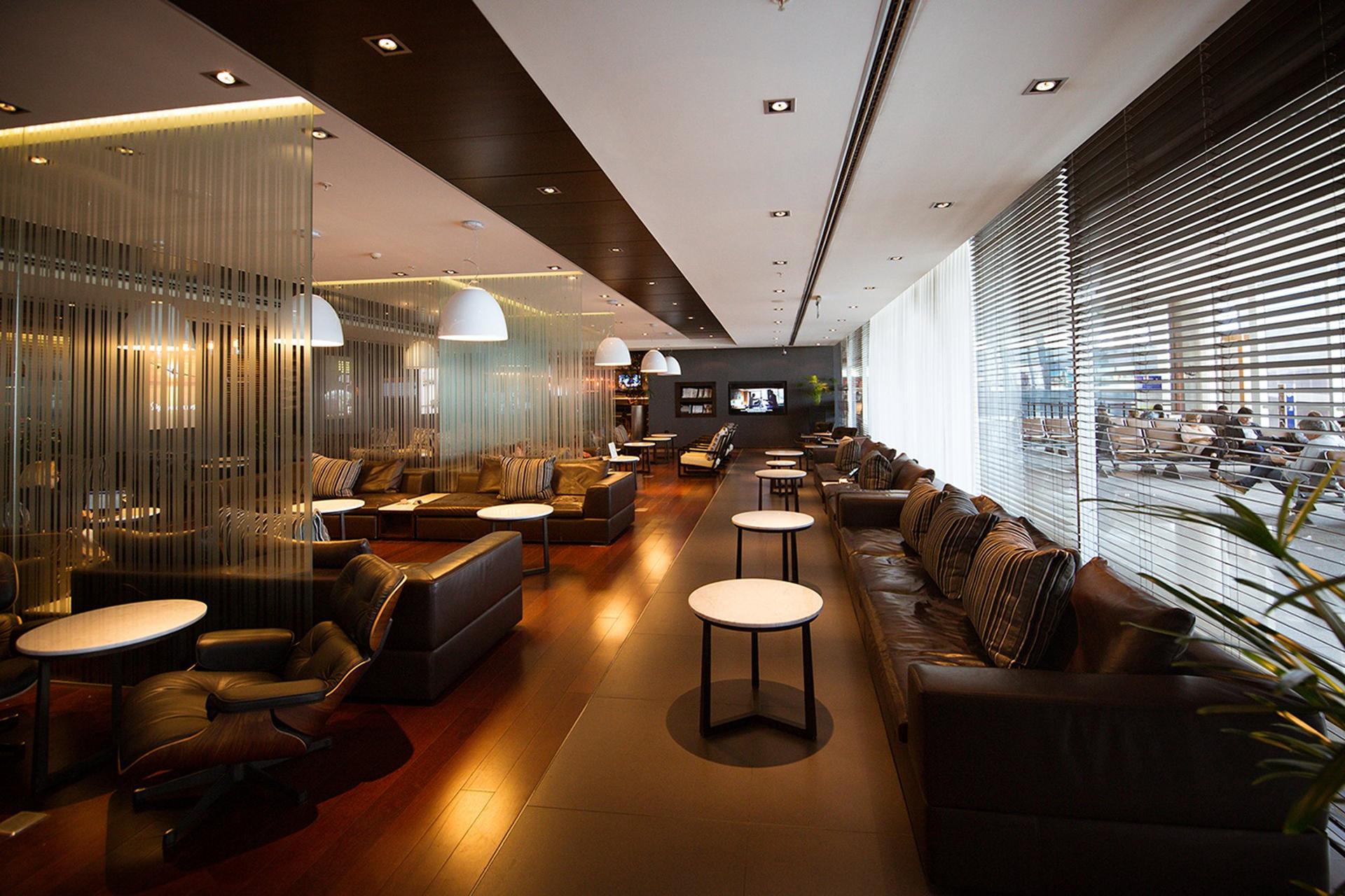 Aeropuertos VIP Club Departures Lounge image 31 of 40