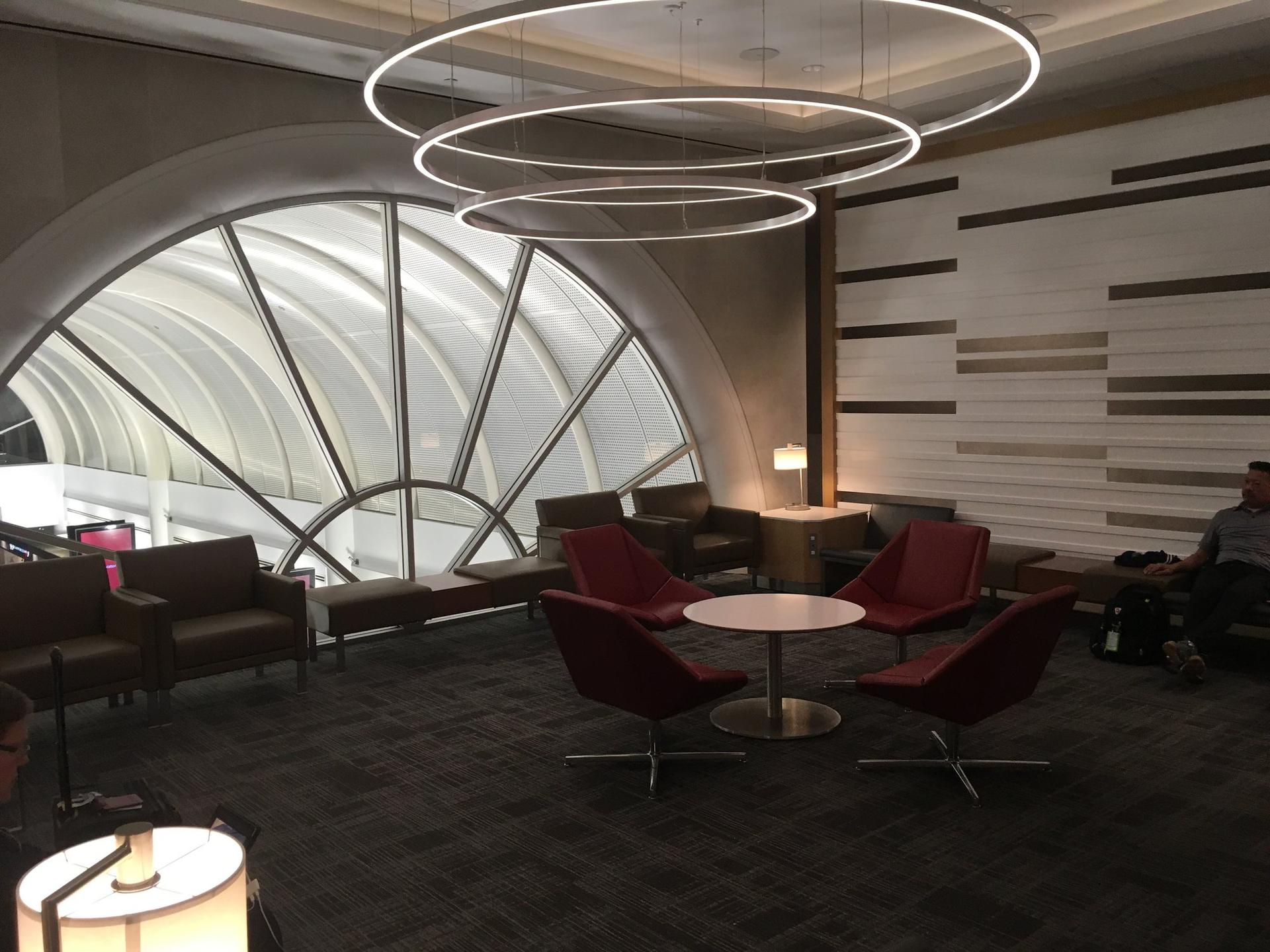 American Airlines Flagship Lounge image 12 of 65