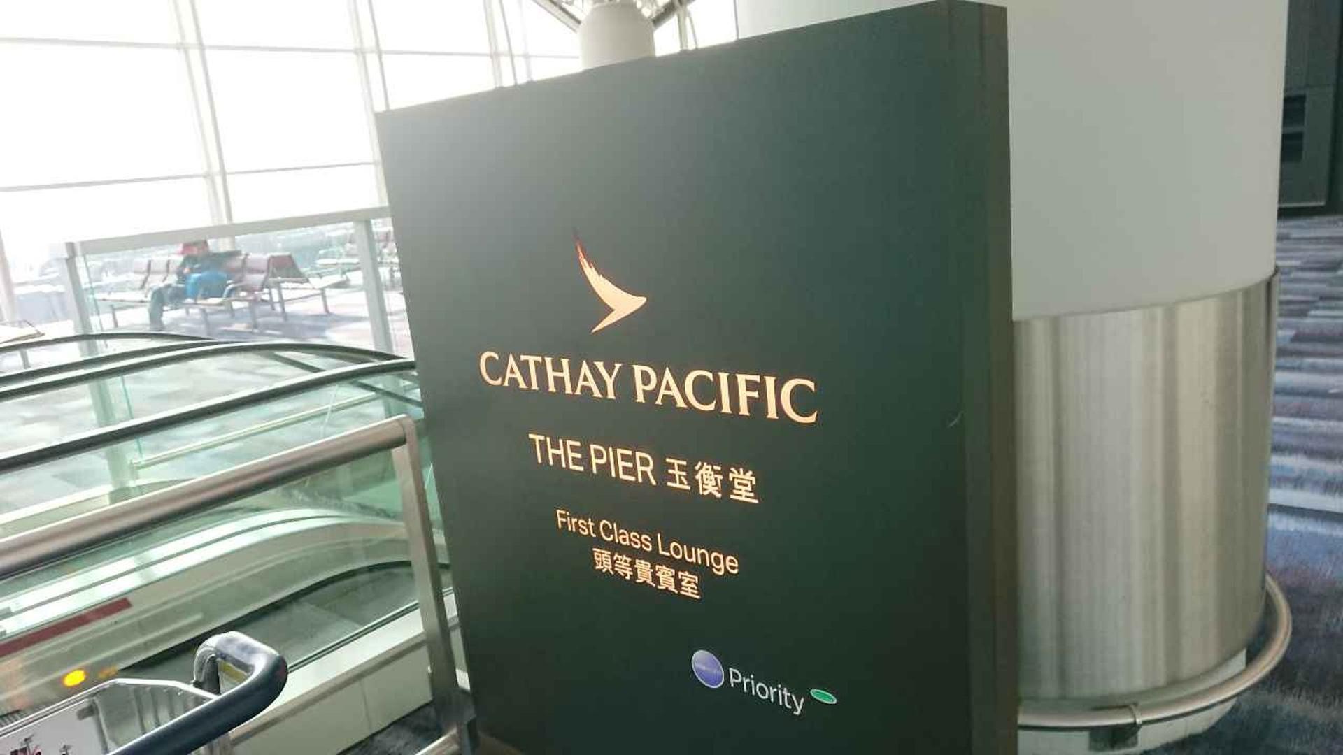 Cathay Pacific The Pier First Class Lounge image 50 of 100