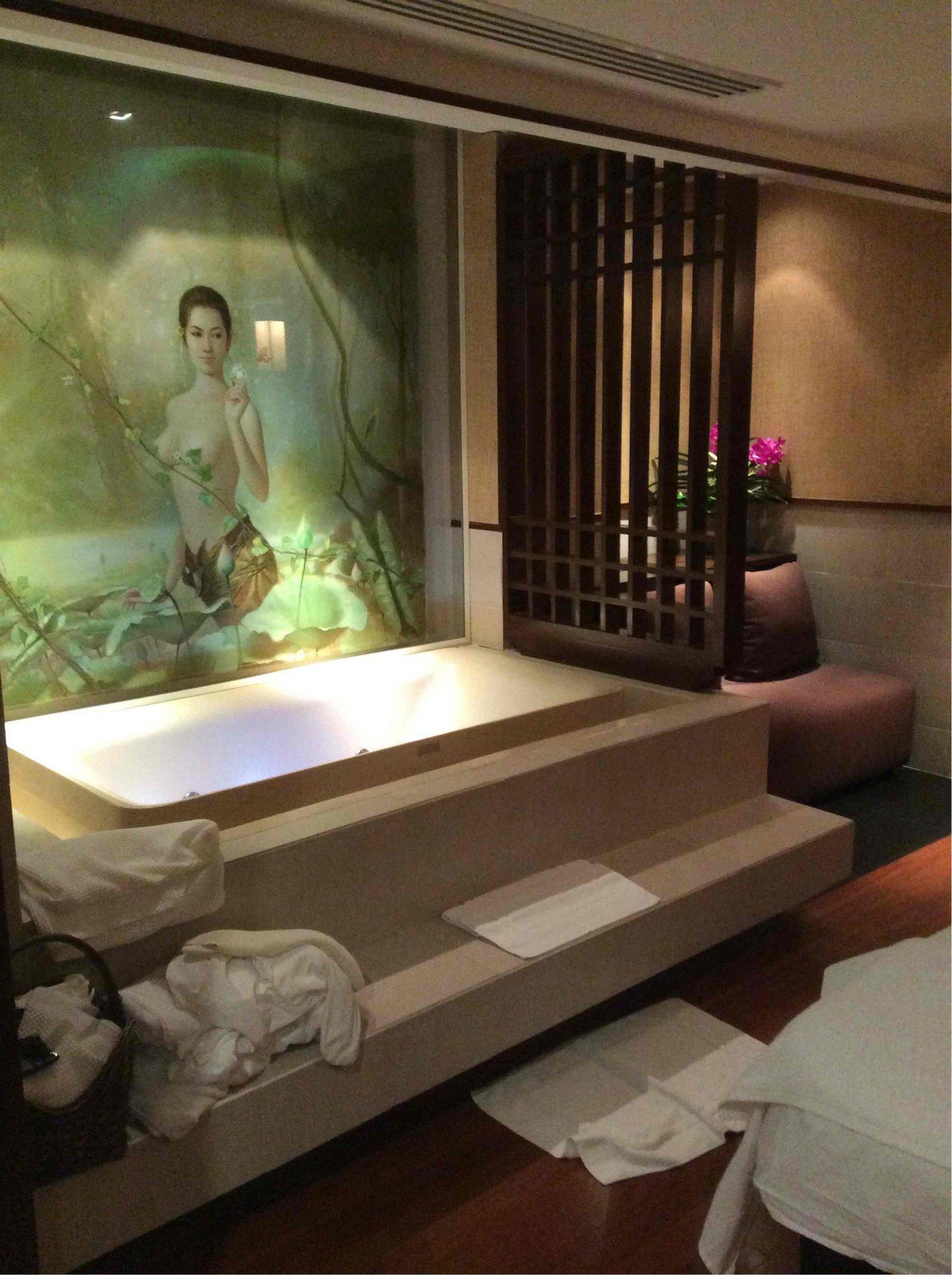 Thai Airways Royal Orchid Spa  image 6 of 25