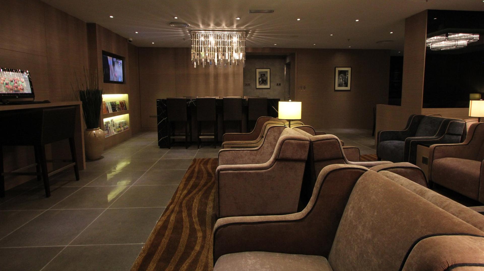 Plaza Premium Lounge (International Departures) image 1 of 22