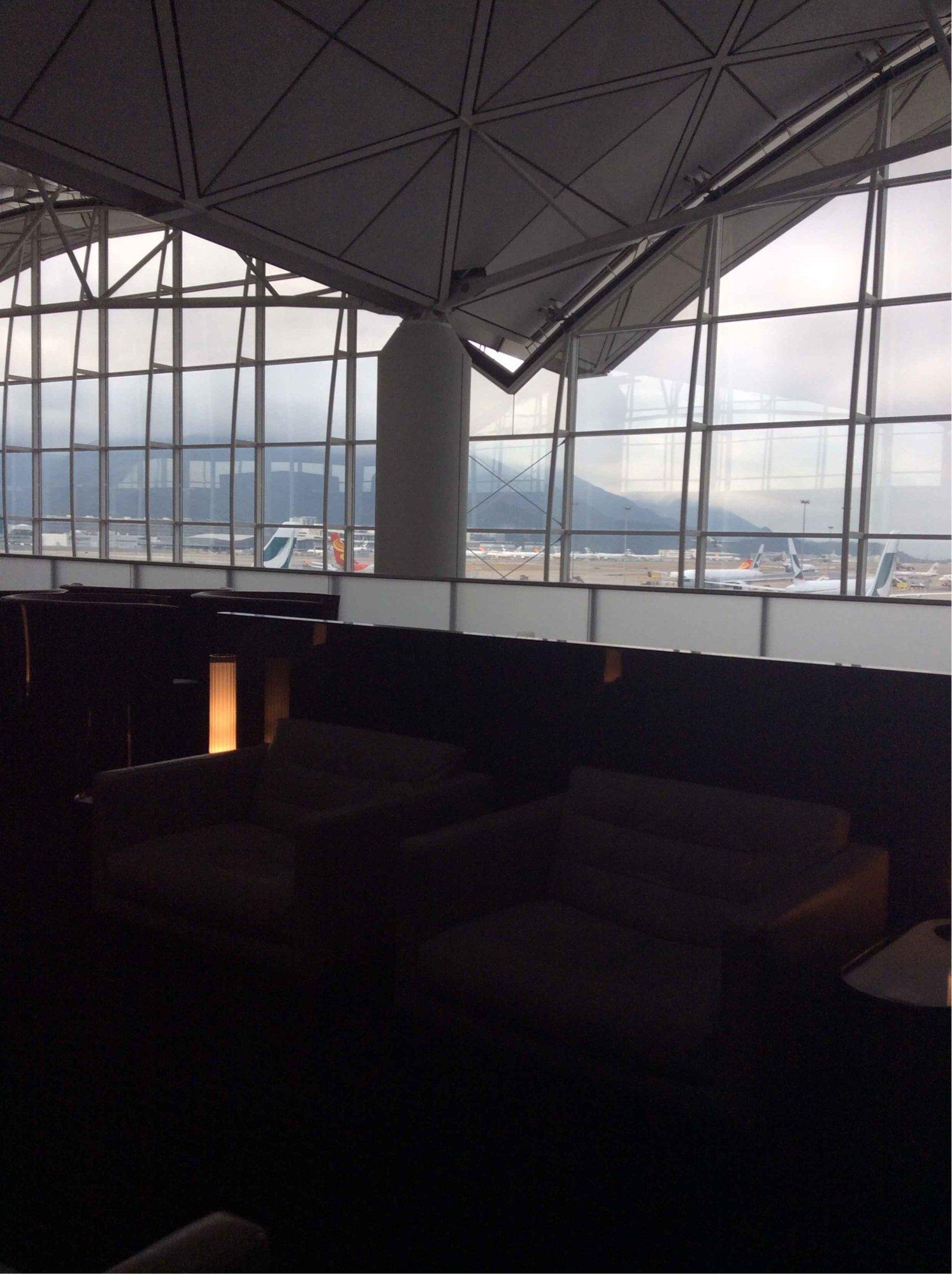 Cathay Pacific The Wing First Class Lounge image 62 of 89