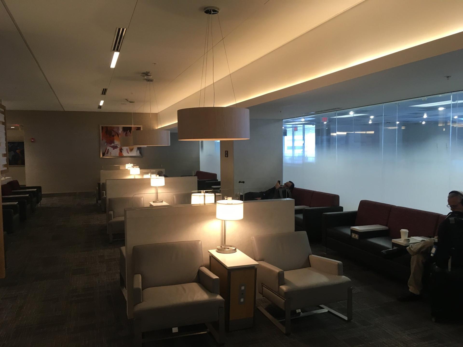 American Airlines Flagship Lounge image 53 of 65