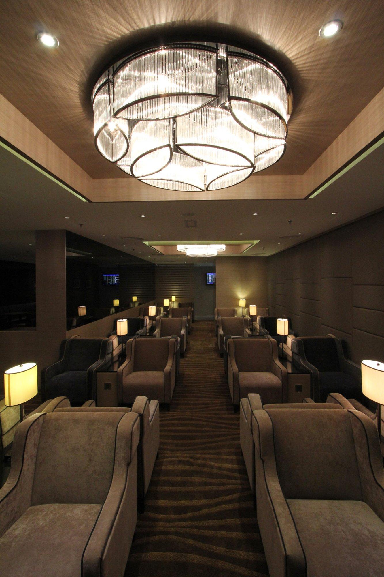 Plaza Premium Lounge (International Departures) image 18 of 22