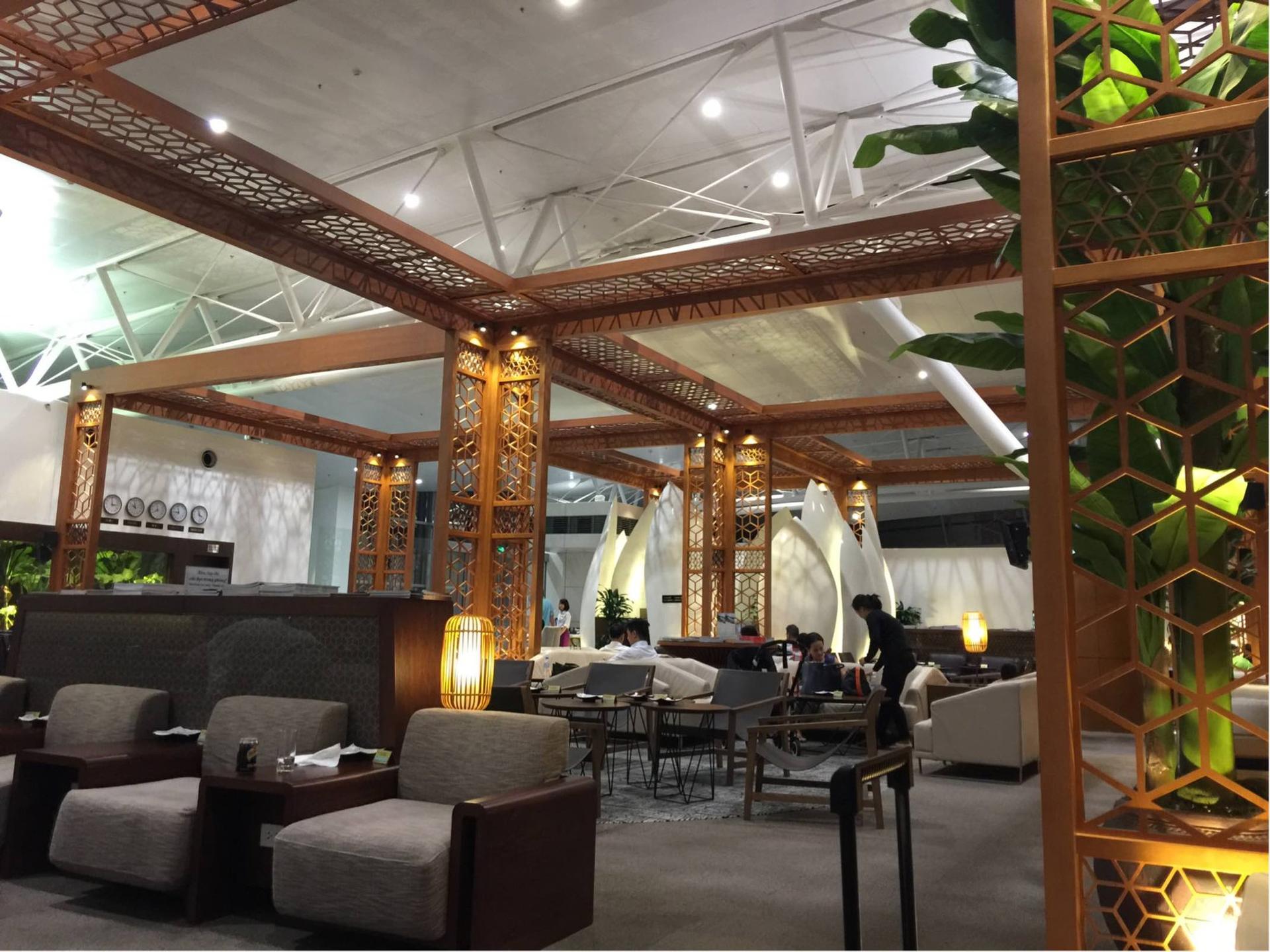 Vietnam Airlines Business Class Lounge image 1 of 16