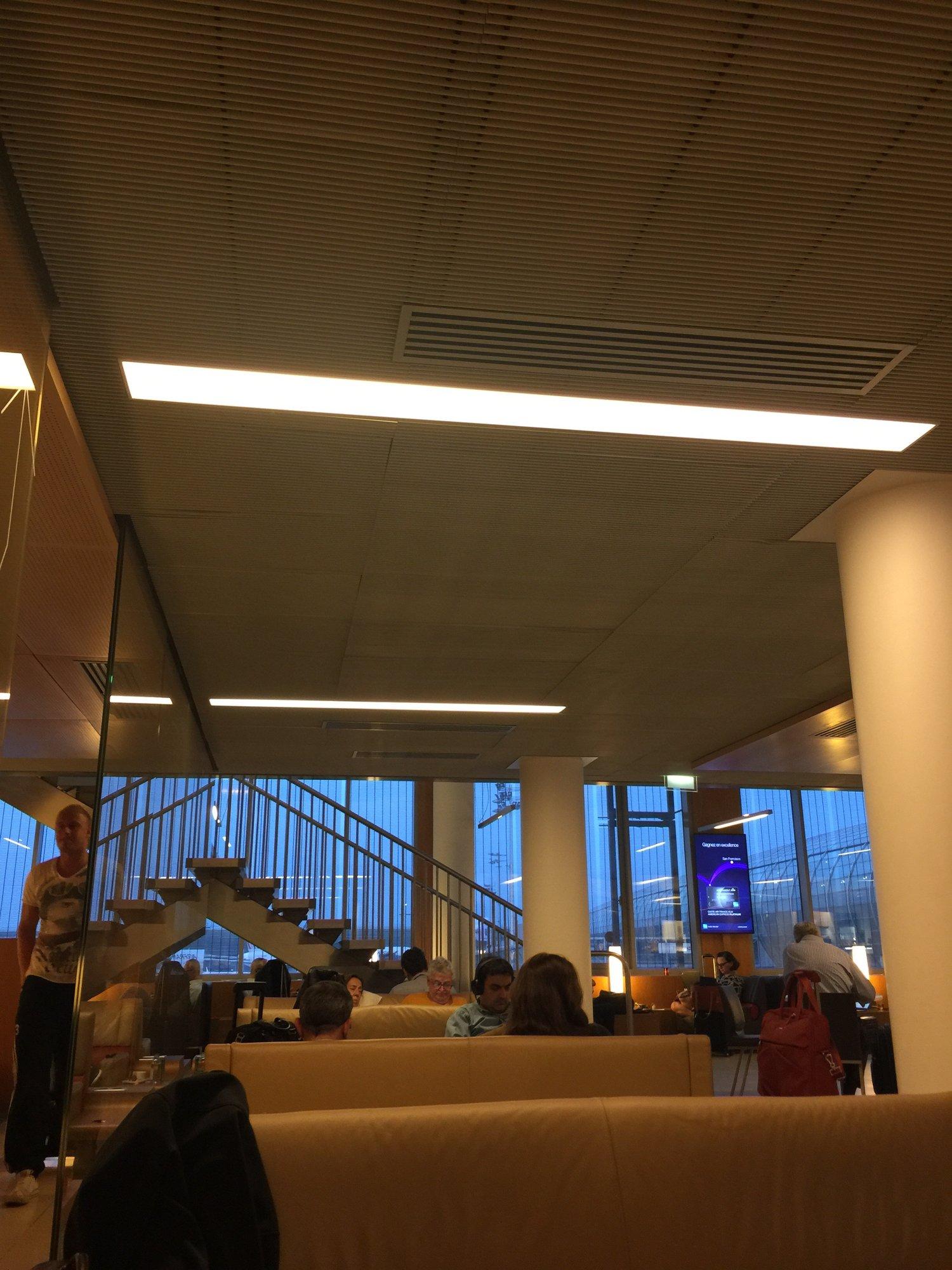Air France Lounge (Concourse K) image 10 of 35