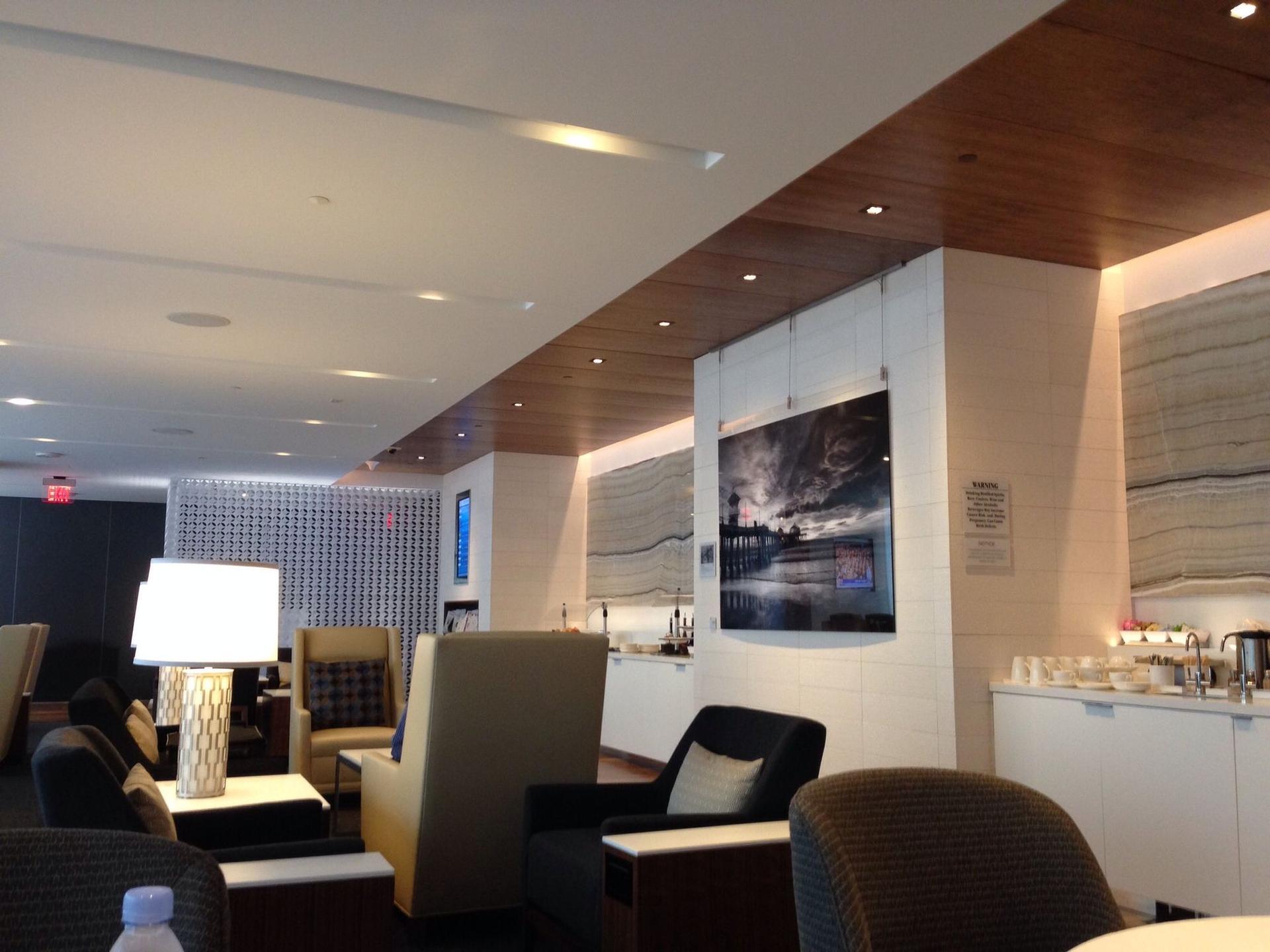 Star Alliance First Class Lounge image 4 of 25