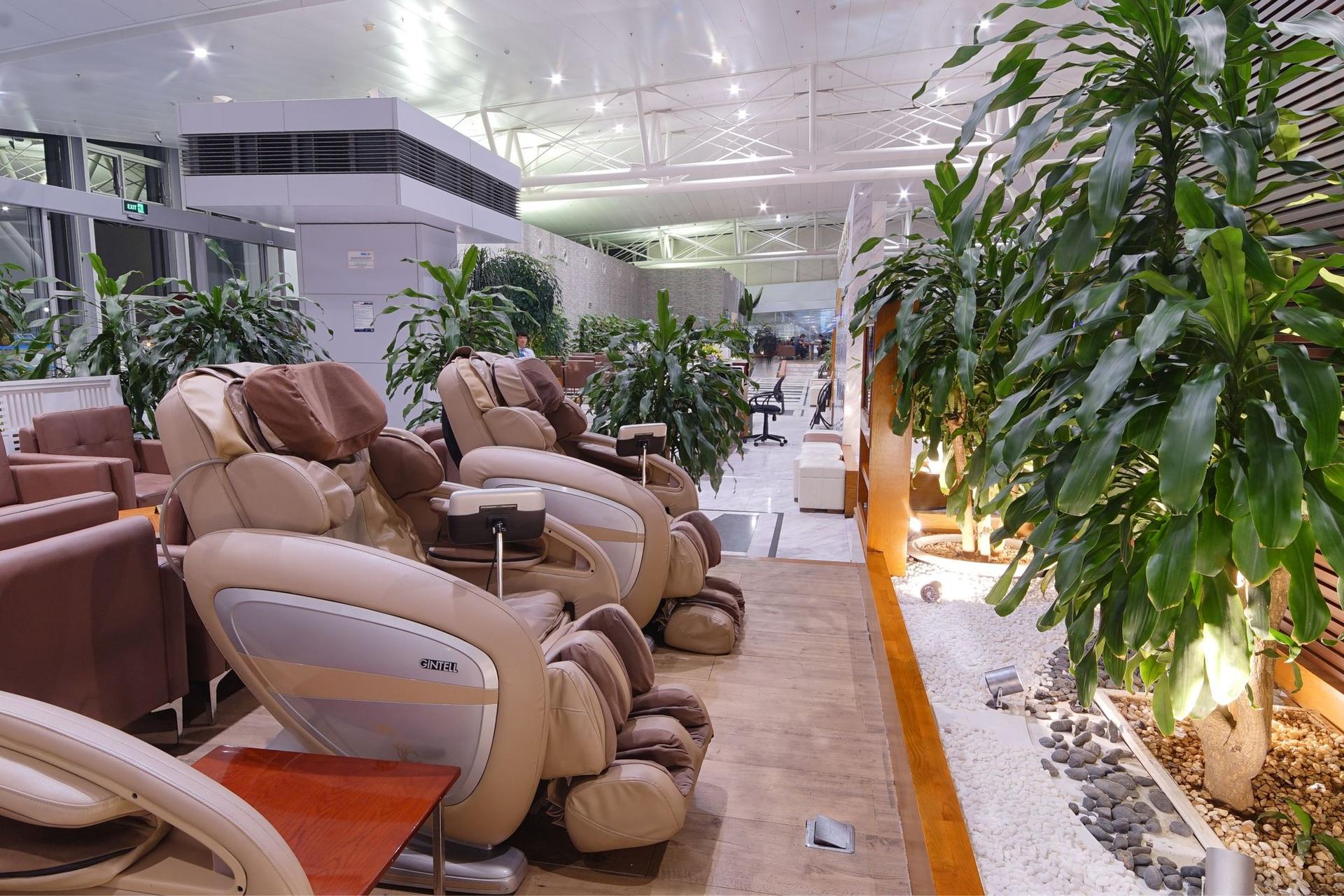 Noi Bai International Airport Business Lounge image 26 of 26