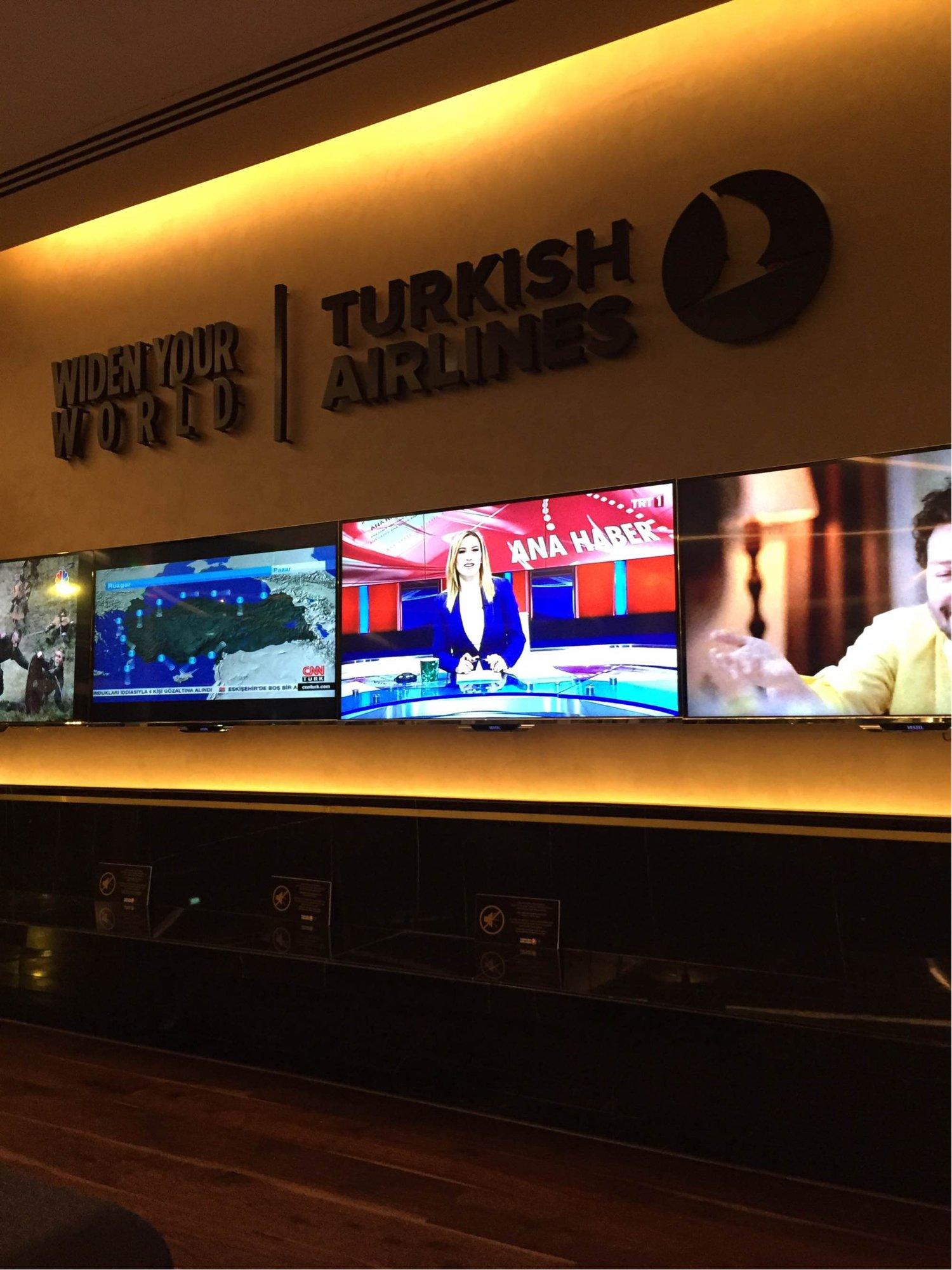 Turkish Airlines CIP Lounge (Domestic Business Lounge) image 1 of 2