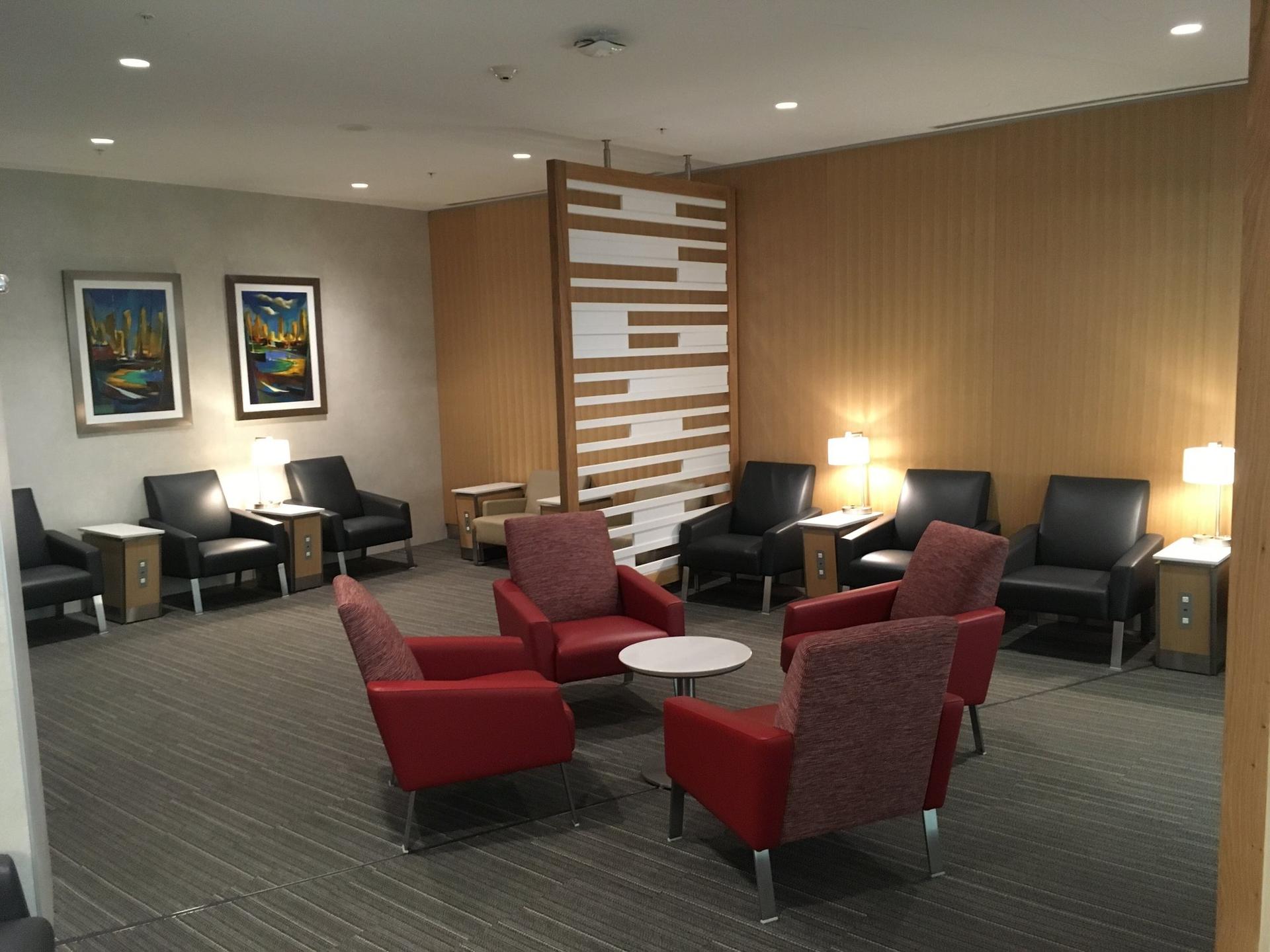 American Airlines Flagship Lounge image 45 of 65