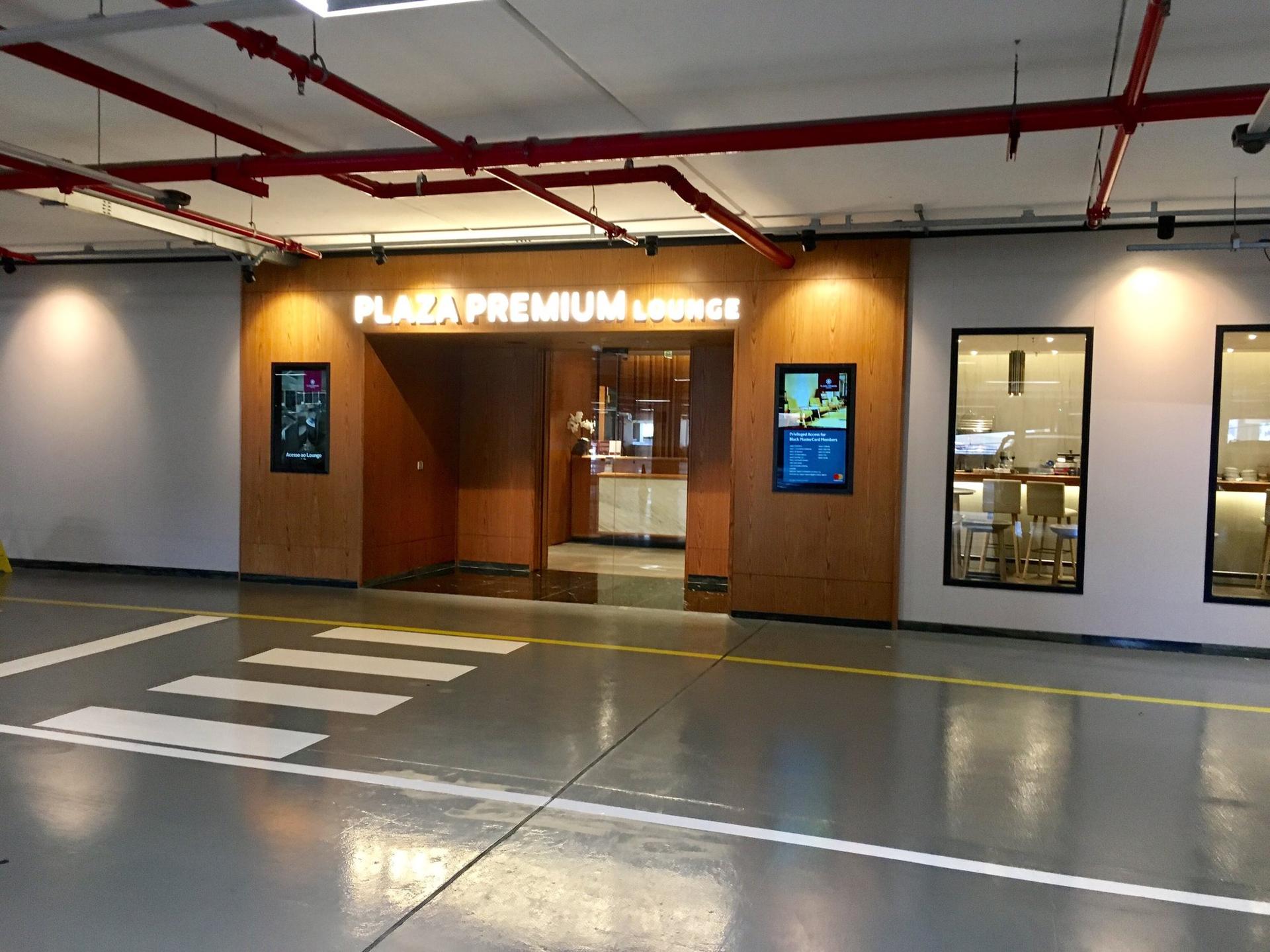 Plaza Premium Lounge (Arrivals) image 21 of 22