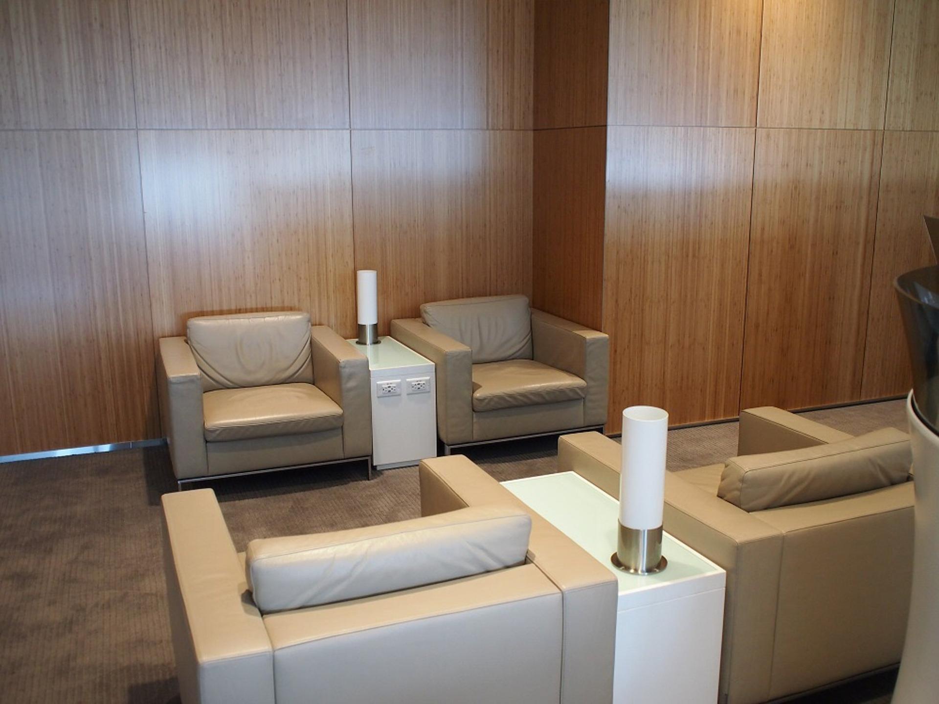 Cathay Pacific First and Business Class Lounge image 57 of 74