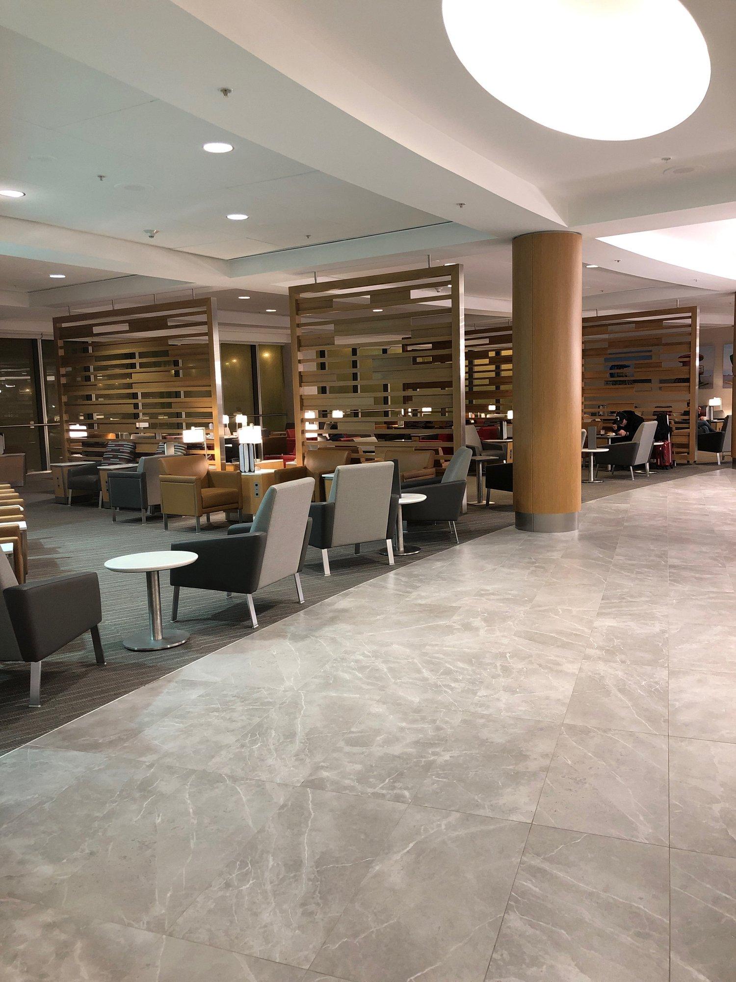 American Airlines Admirals Club (Gate D30) image 3 of 7