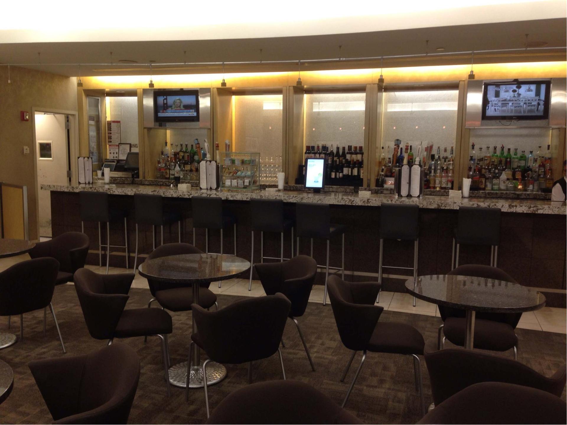American Airlines Admirals Club image 2 of 25