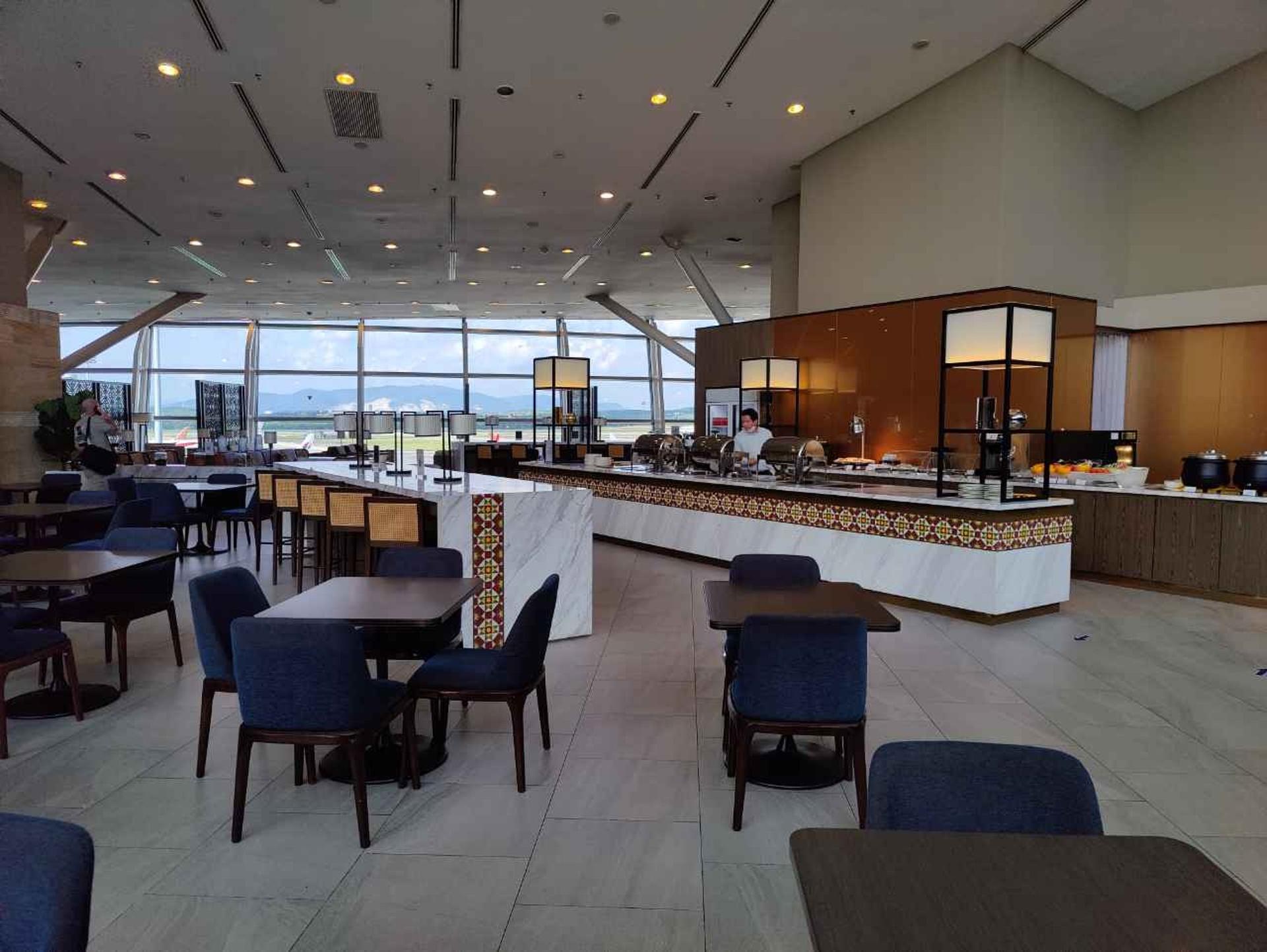 Malaysia Airlines Golden Lounge (Regional) image 13 of 13
