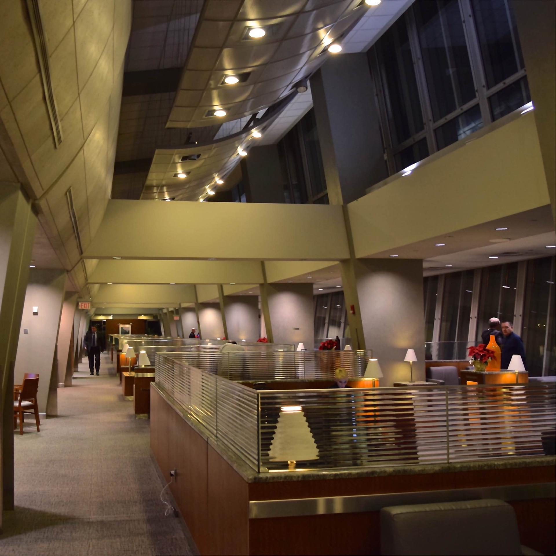 American Airlines Admirals Club image 2 of 48