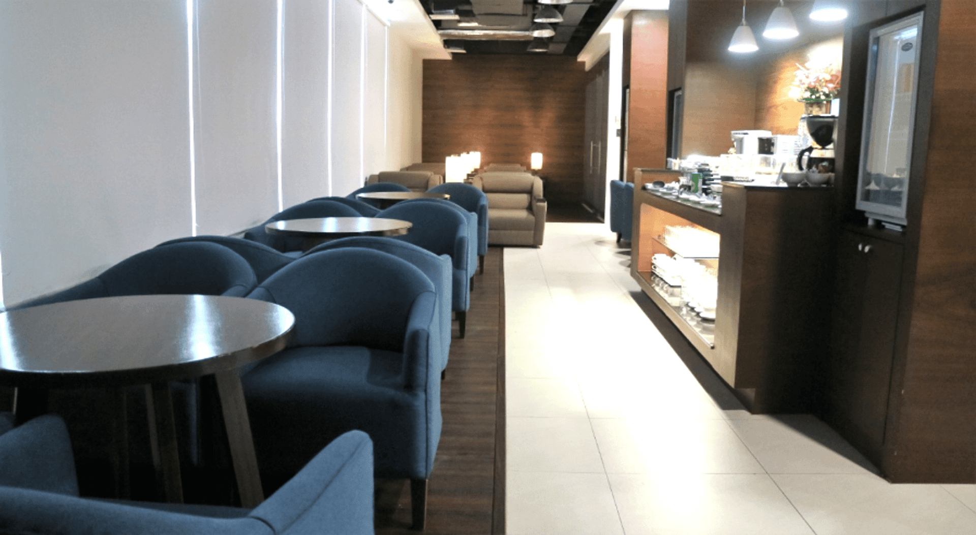 PAGSS Premium Lounge (Domestic) image 2 of 24
