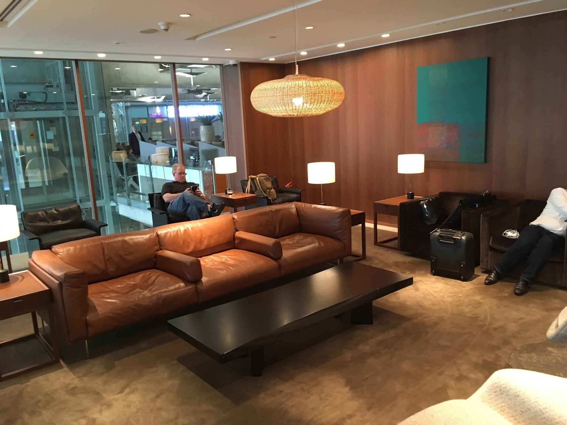Cathay Pacific First and Business Class Lounge image 15 of 69