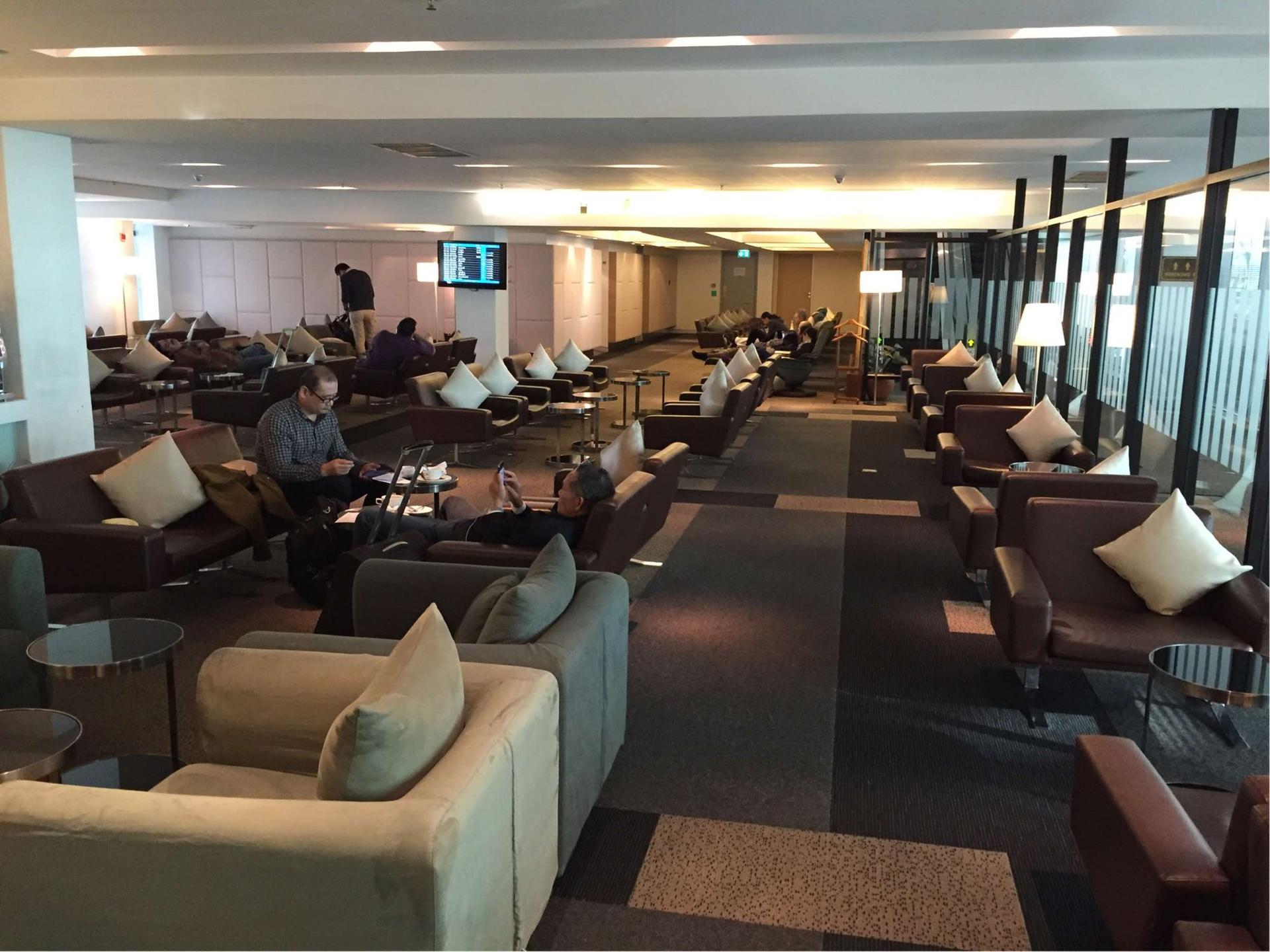 Miracle First and Business Class Lounge (A) image 9 of 28