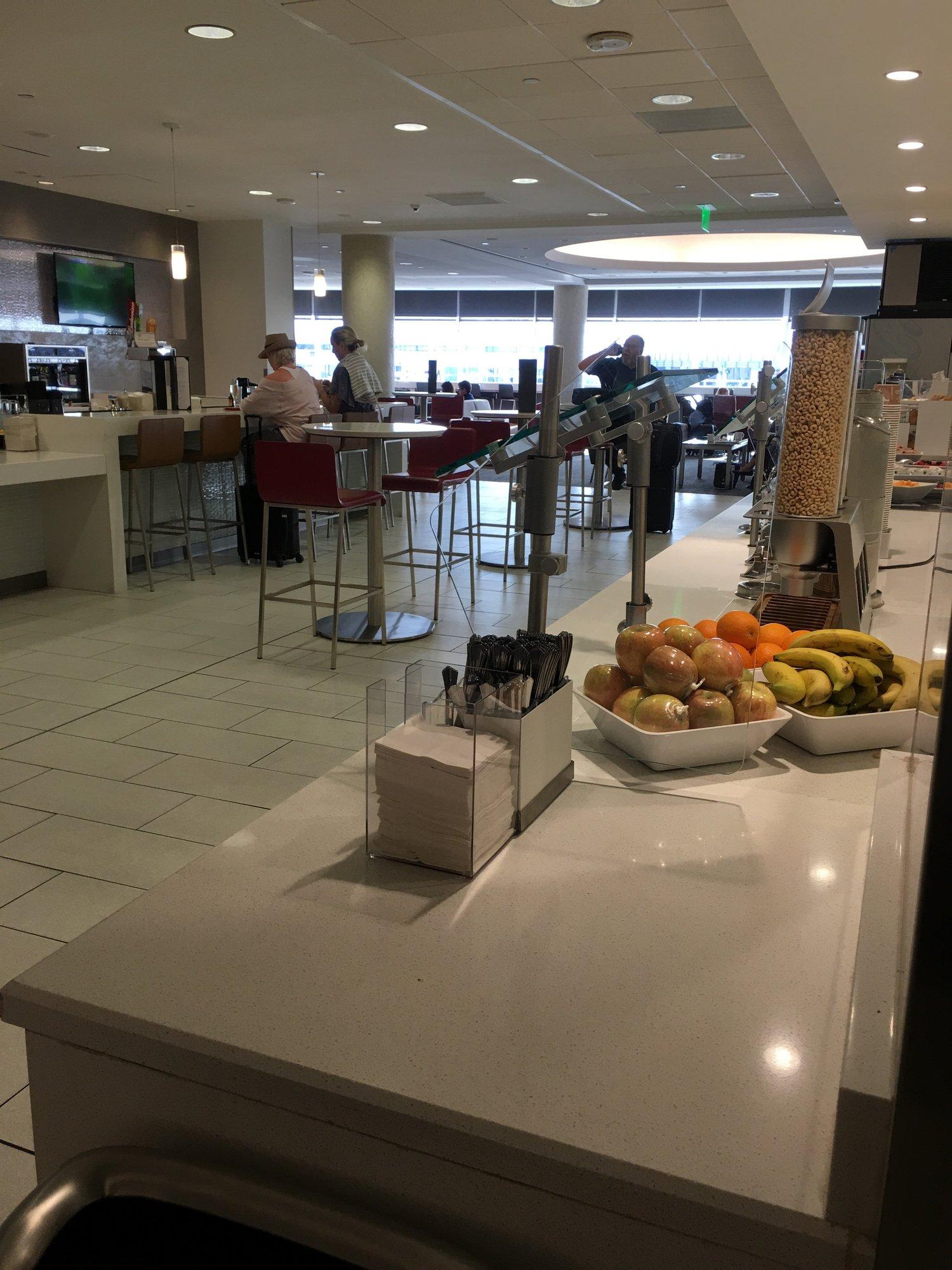 American Airlines Admirals Club image 4 of 38