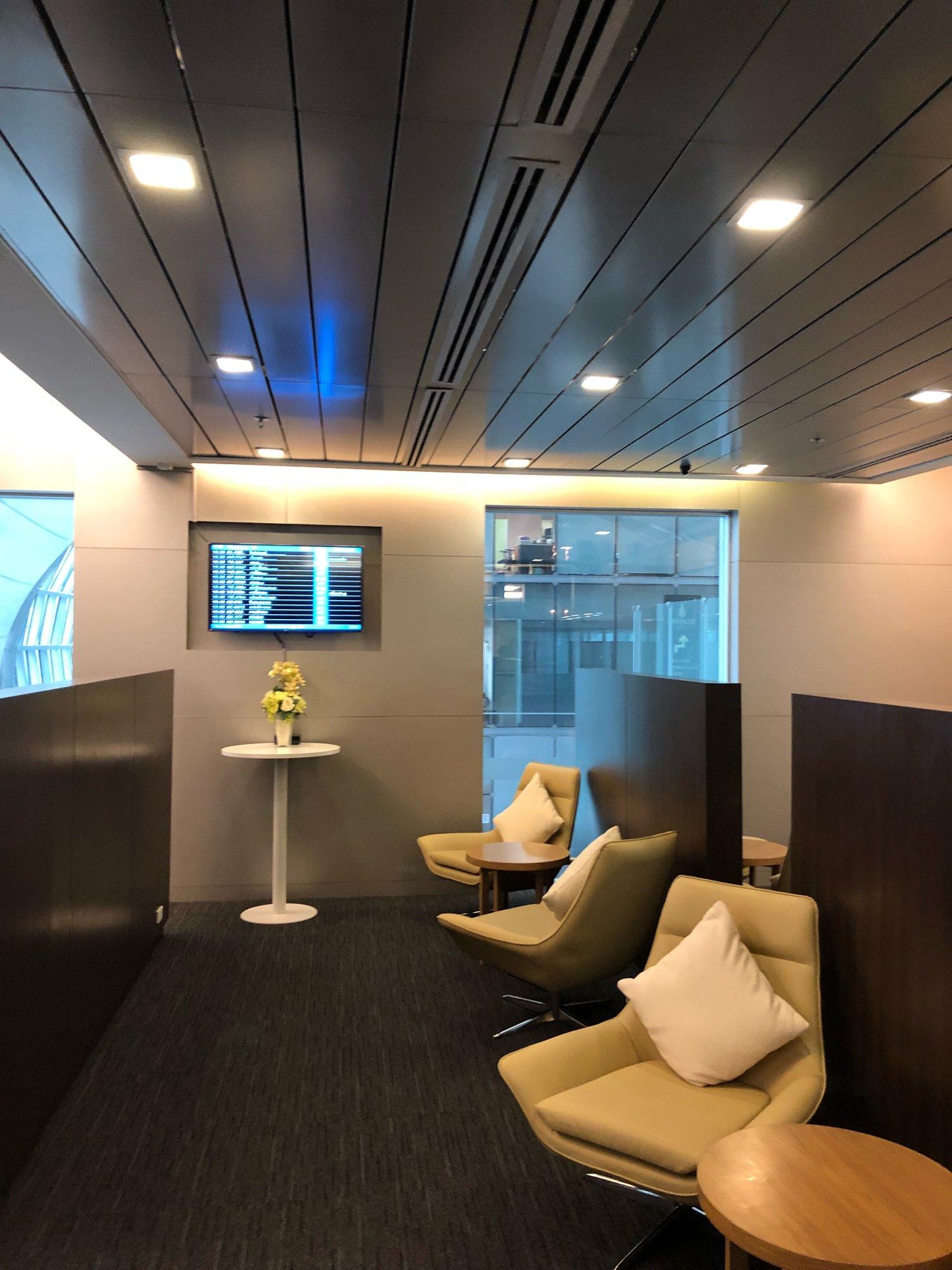 Miracle First and Business Class Lounge (A1) image 13 of 18