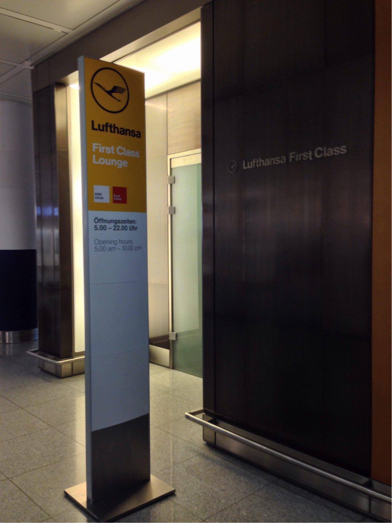 Lufthansa First Class Lounge image 37 of 42
