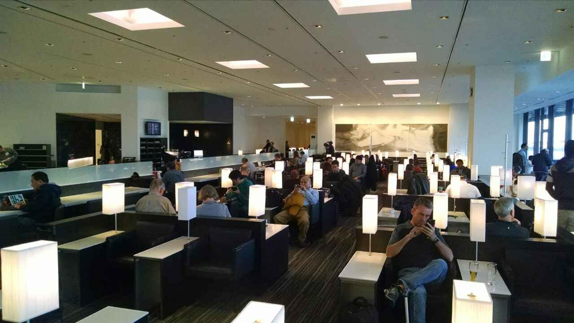 All Nippon Airways ANA Lounge image 30 of 39