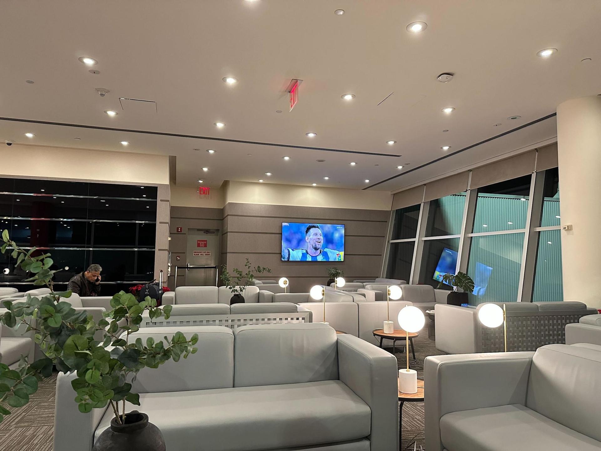 Turkish Airlines Lounge New York image 6 of 18