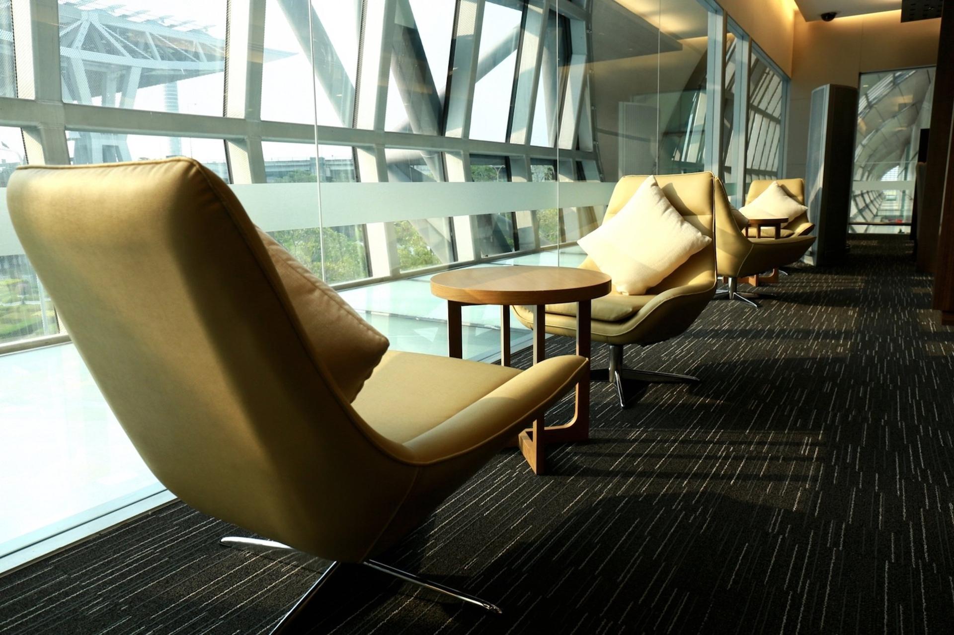 Miracle First and Business Class Lounge (A1) image 2 of 18